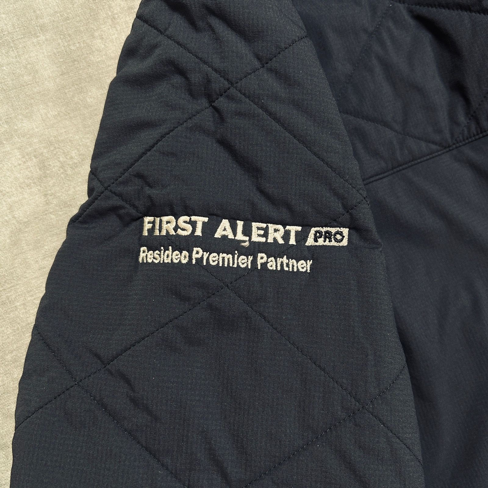 Other Kuiu Granby outdoors lightweight puffer jacket hunting mns M Size US M / EU 48-50 / 2 - 8 Thumbnail