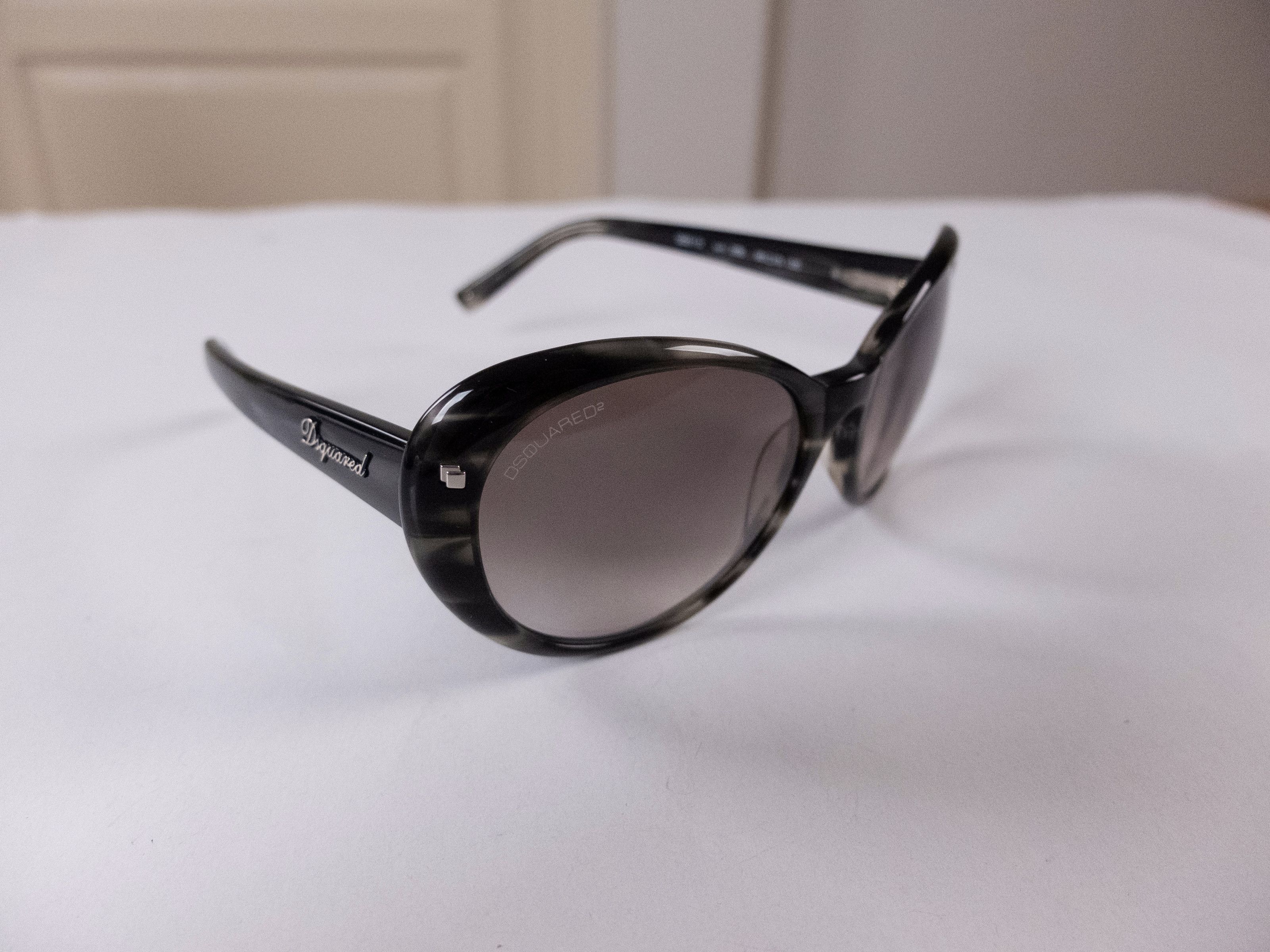 Dsquared2 DSQUARED2 black cat eye acetate sunglasses authentic Size ONE SIZE - 2 Thumbnail