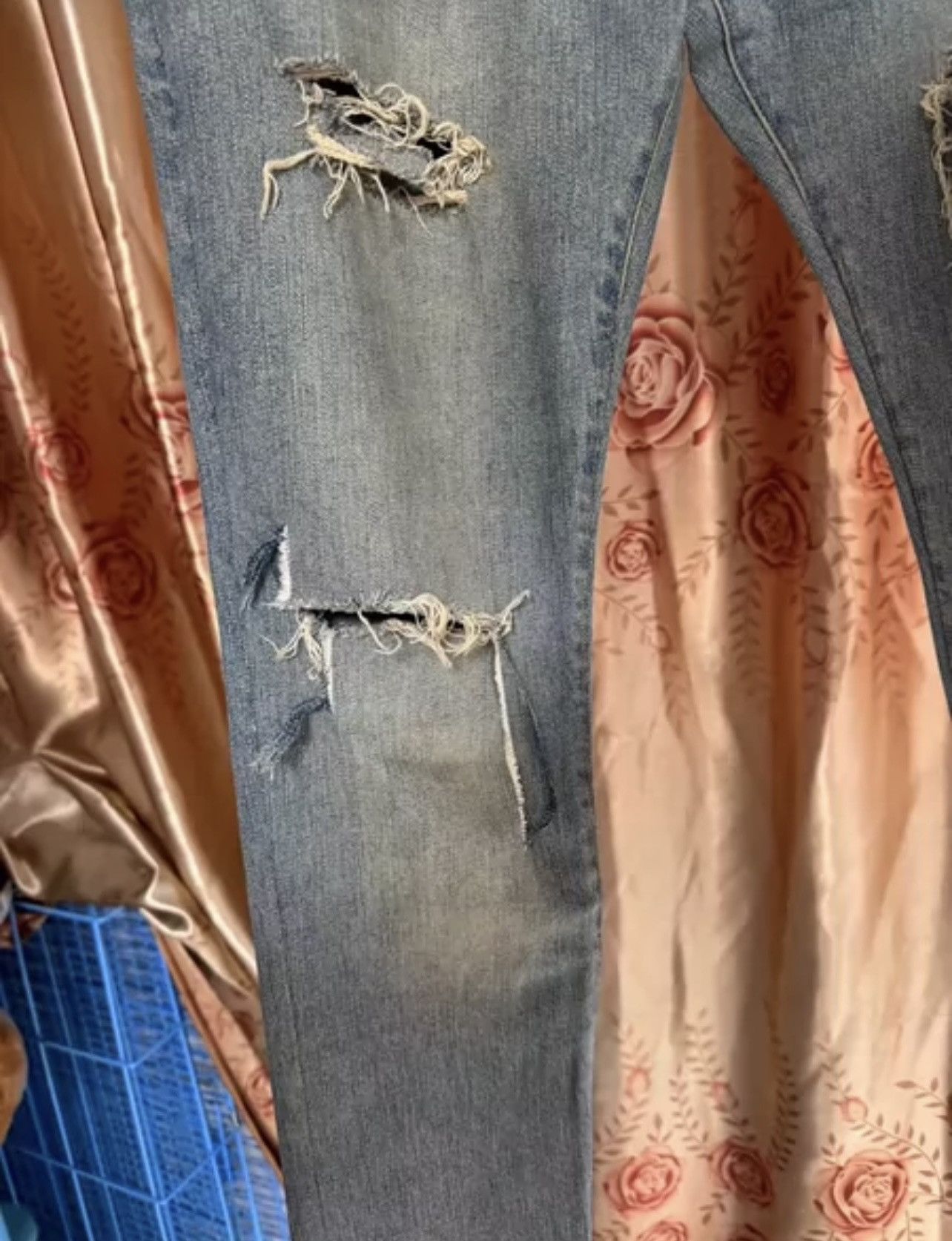 Saint Laurent Paris Saint Laurent Paris 14ss Light Blue Jeans 32 Size US 32 / EU 48 - 6 Thumbnail