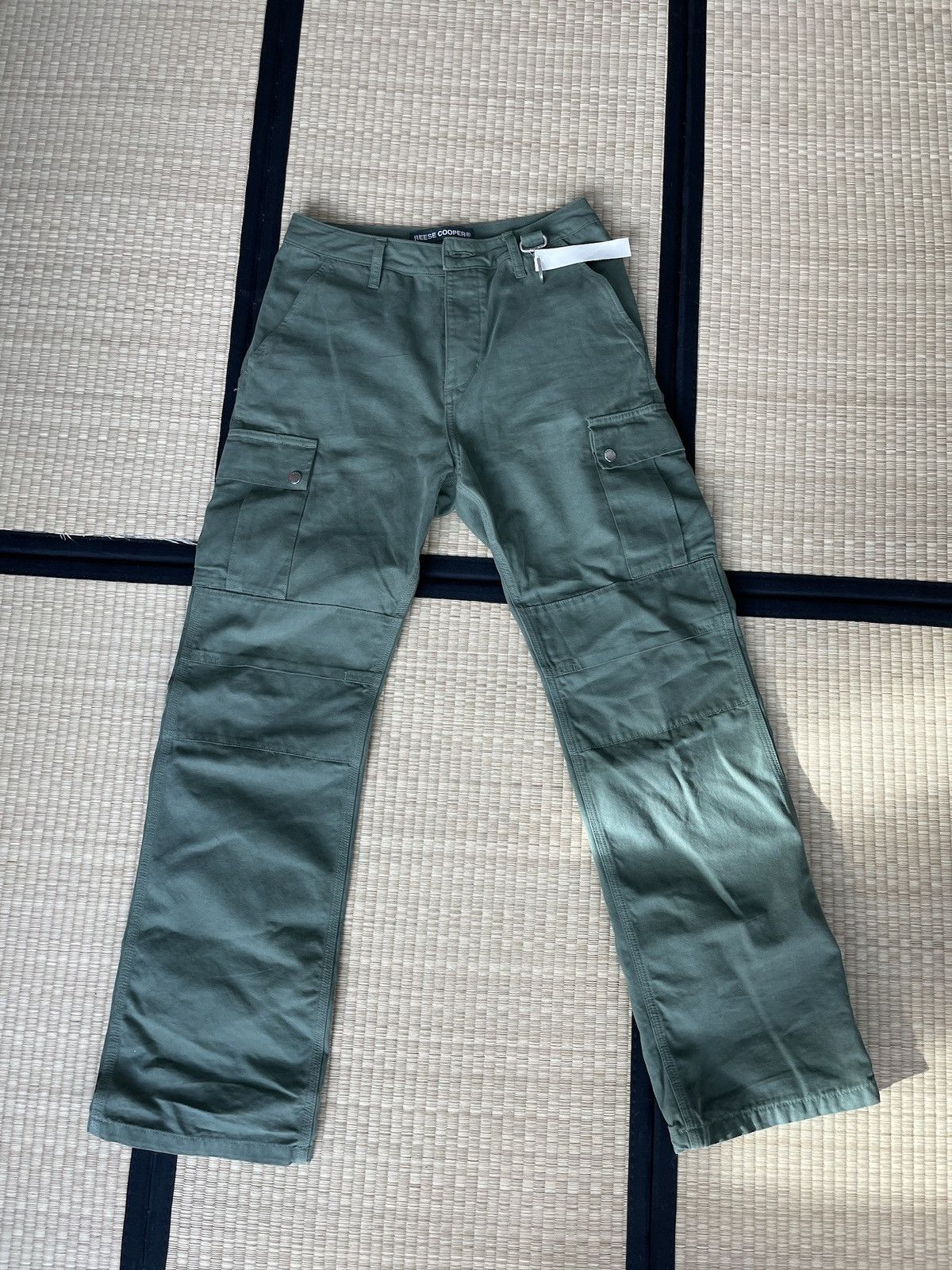 image of Reese Cooper Reese Copper Brushed Cotton Canvas Cargo Pants in Green, Men's (Size 28)