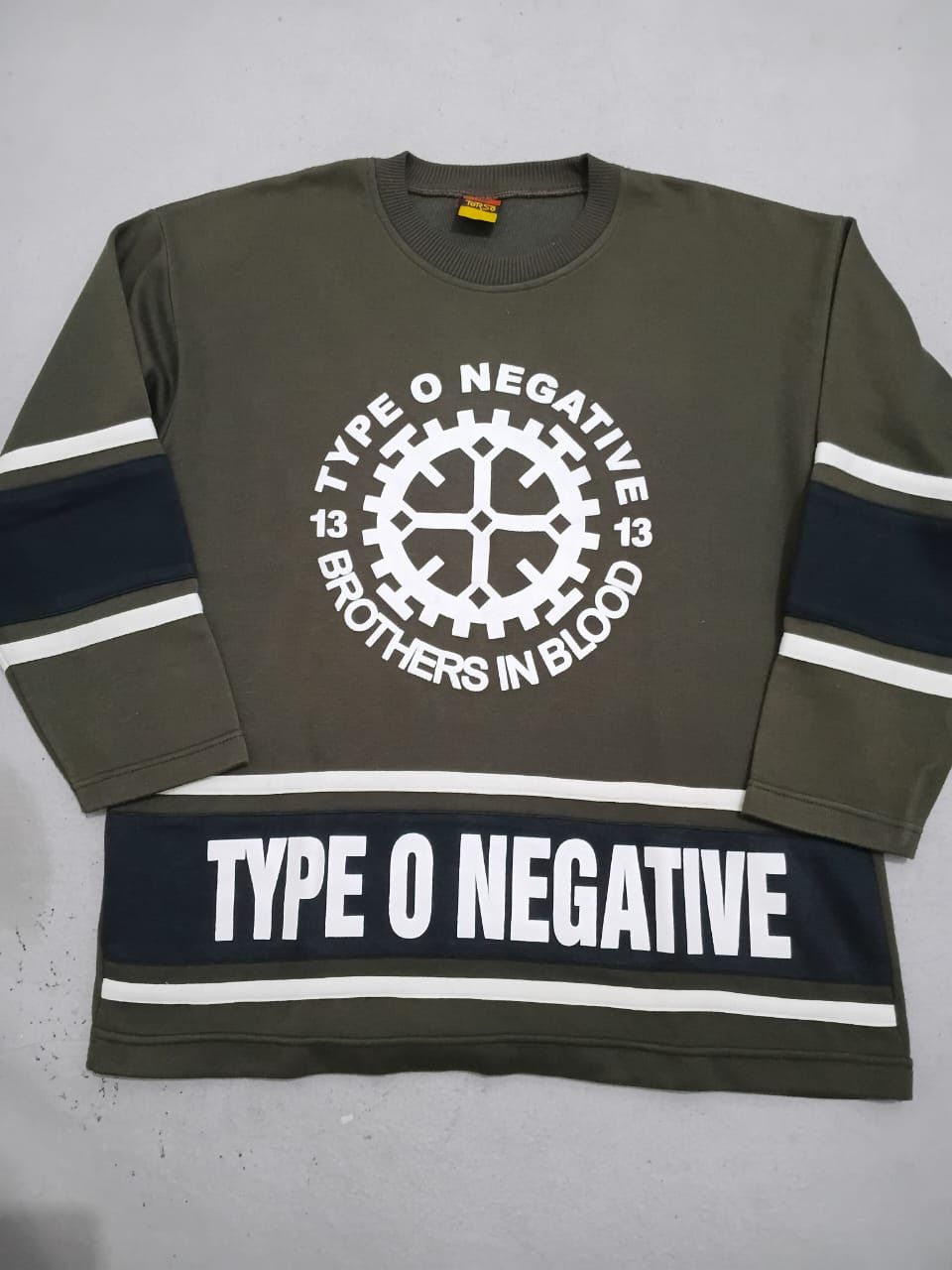 Band Tees Sick Rare 🔥 Vtg Type O Negative hockey jersey style shirt Size US XL / EU 56 / 4 - 1 Thumbnail