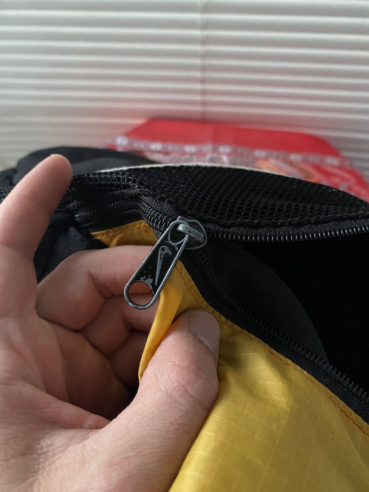 Nike × Vintage Nike Swoosh Vintage Nylon Sk8 Bag Size ONE SIZE - 7 Thumbnail