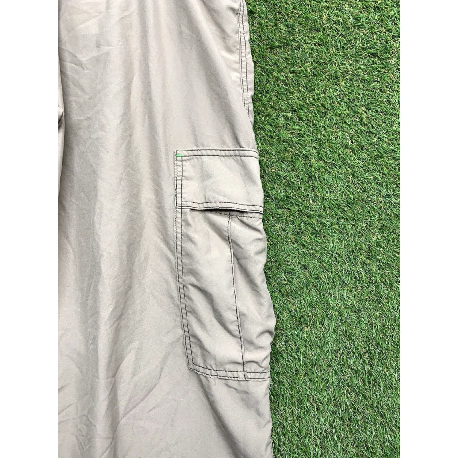 Vintage VINTAGE KIKWEAR Cargo Pants Mens 40 Pockets Skater Baggy 90s Y2K Streetwear Beige Cotton Relaxed Wide-Leg Pants Mens Size US 40 / EU 56 - 7 Thumbnail