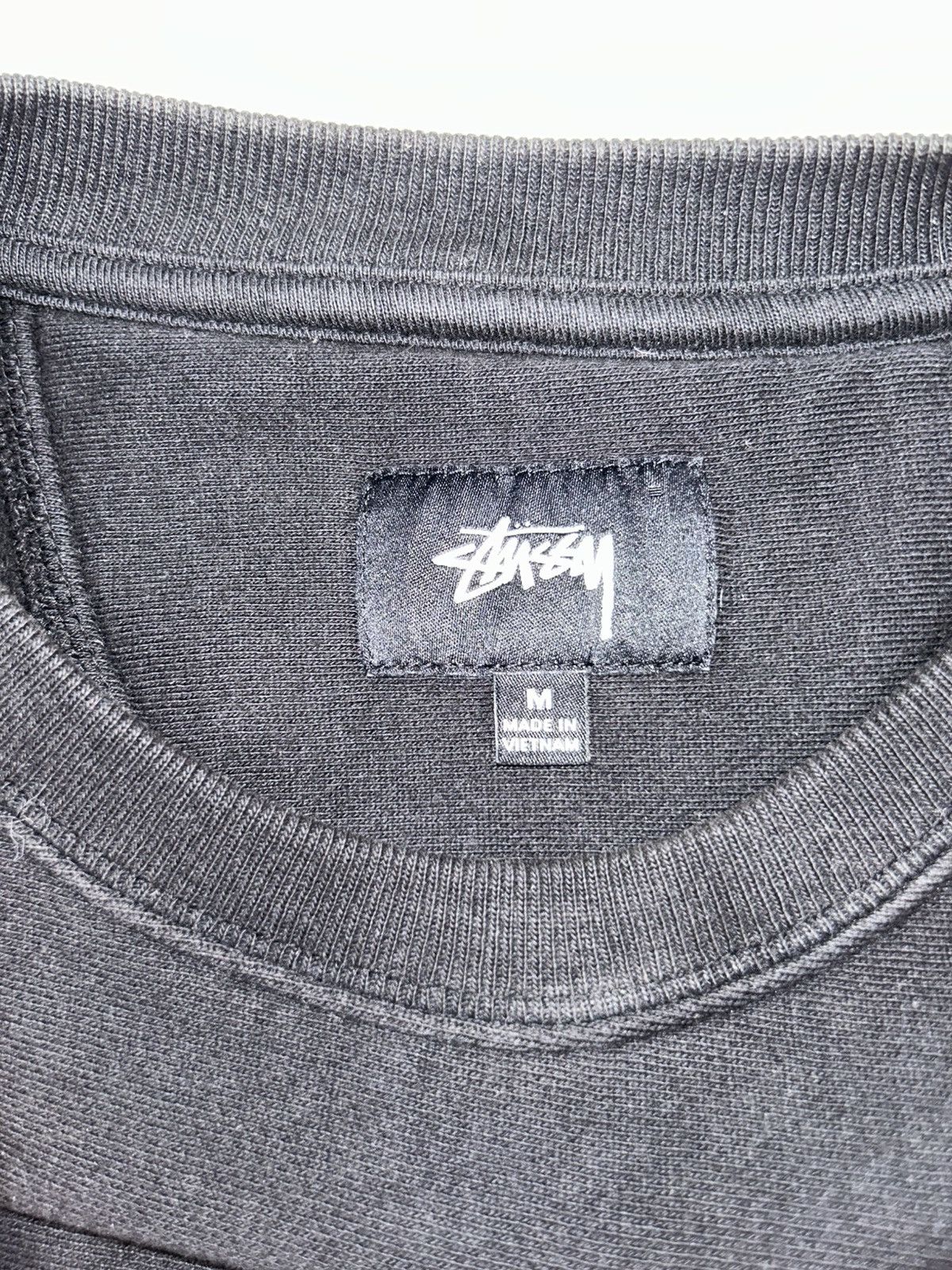 Stussy Stüssy Classic Black Crewneck Sweatshirt – Streetwear Staple Size US M / EU 48-50 / 2 - 4 Thumbnail