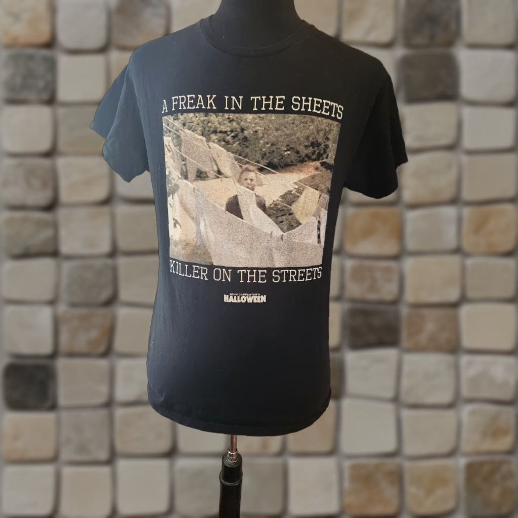 Vintage VINTAGE? No — John Carpenter's Halloween A Freak In The Streets Black T Shirt M Adults Medium? Size US M / EU 48-50 / 2 - 1 Thumbnail