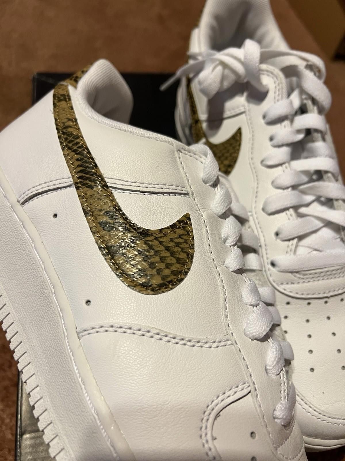 Nike 2019 Nike Men's Air Force 1 Ivory Snake AO1635-100 US10.5 Size US 10.5 / EU 43-44 - 4 Thumbnail
