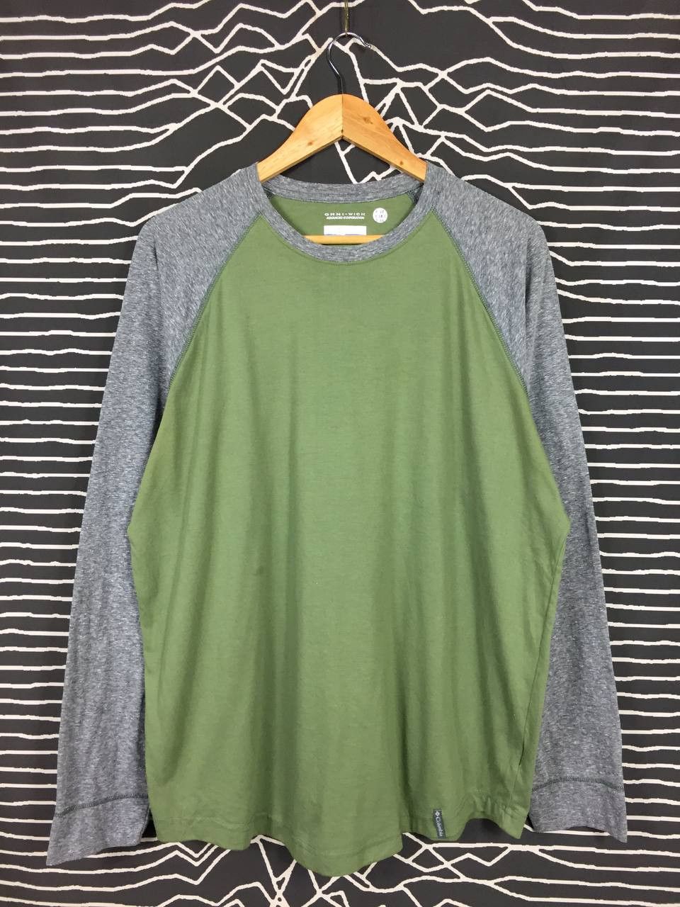 Columbia × Vintage Columbia Sportswear Company Omni-Wick Raglan Tee Size US XL / EU 56 / 4 - 2 Thumbnail