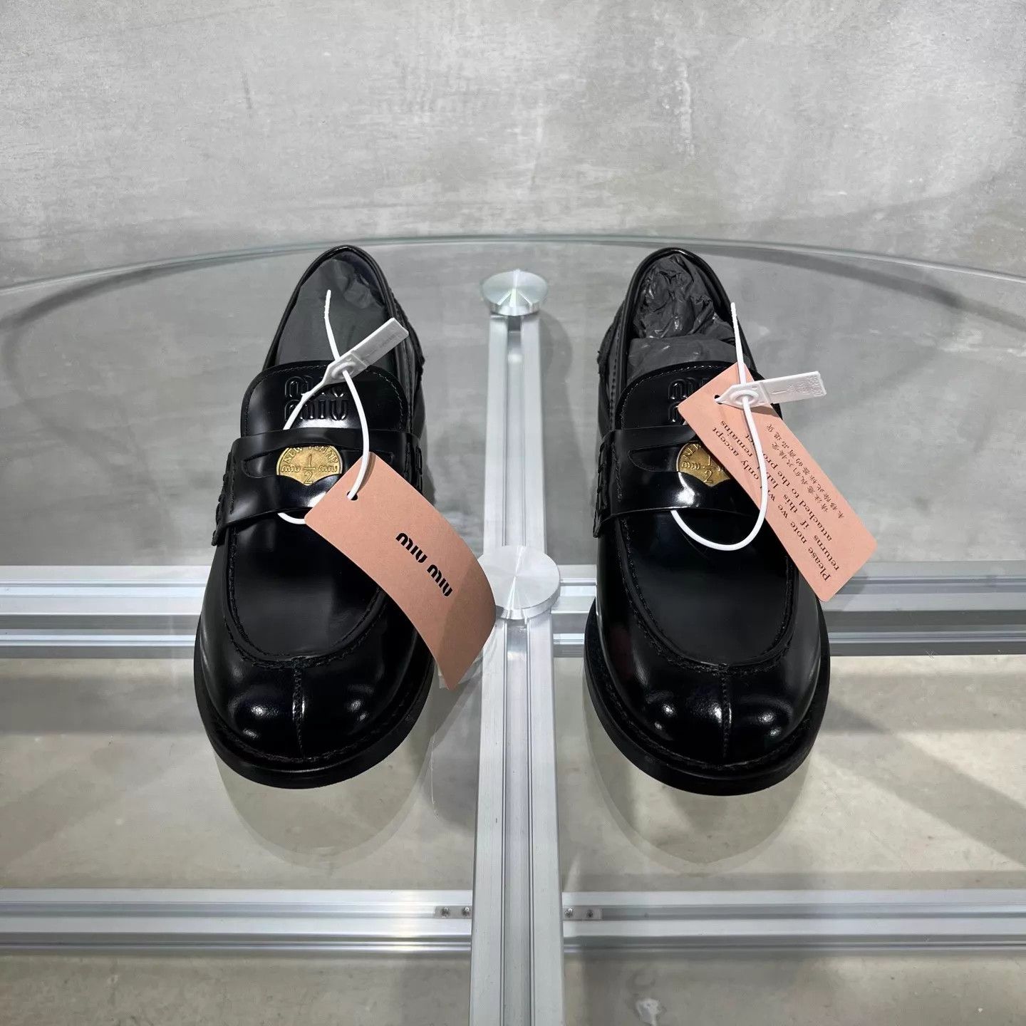 Miu Miu Miu Miu 25SS Gold Coin Loafer 36.5 Size US 6 / IT 36 - 1 Thumbnail