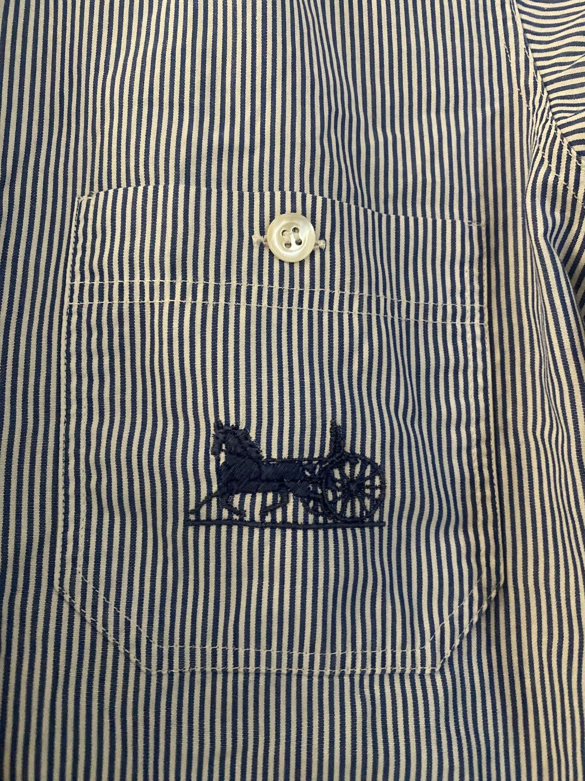 Celine Luxury vintage celine big logo on pocket shirt button up Size XS / US 0-2 / IT 36-38 - 7 Thumbnail