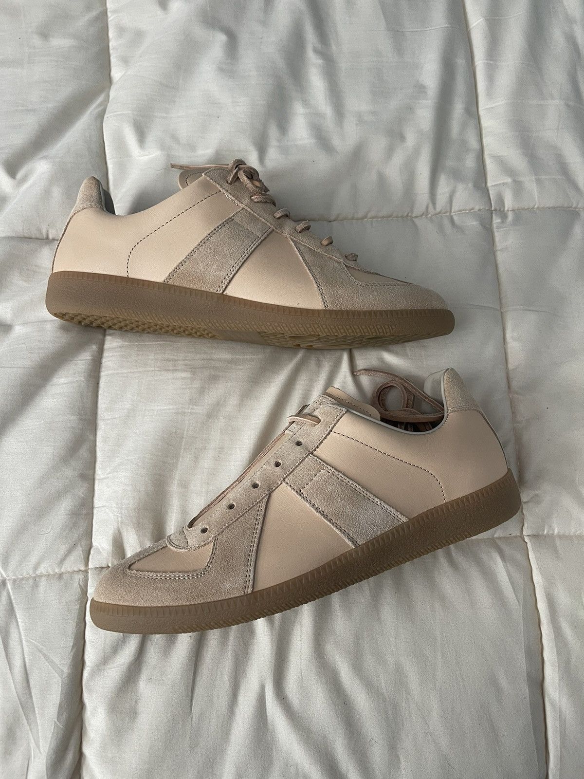 Maison Margiela Maison Margiela Replica Sneaker Size US 8.5 / EU 41-42 - 1 Thumbnail