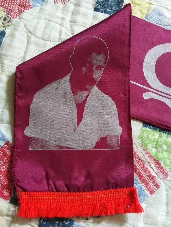 Vintage Vintage Queen Band A Kind Of Magic 1986 Concert Tour Scarf Size ONE SIZE - 6 Thumbnail
