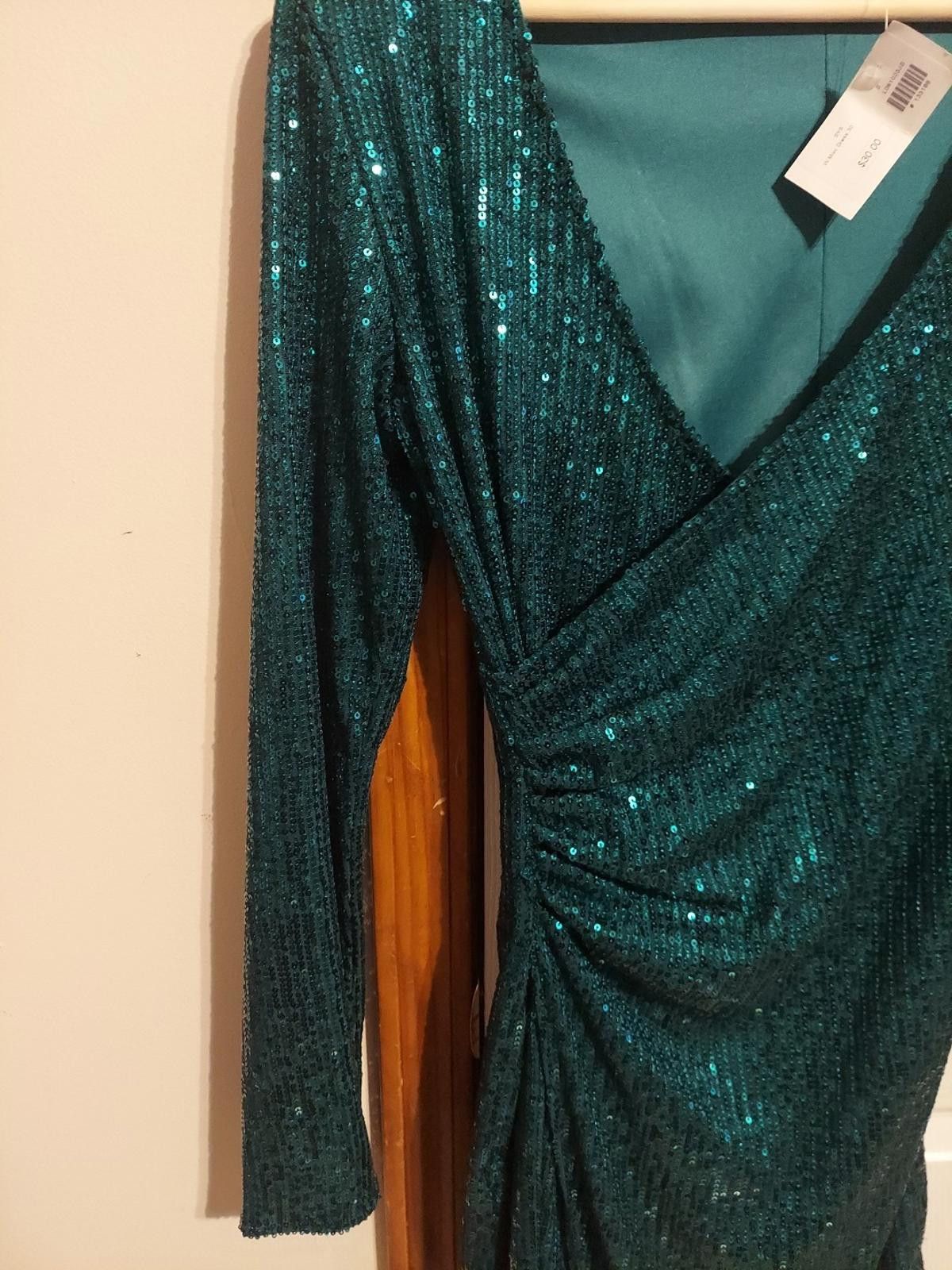 The Unbranded Brand Women's Green Surplice-Neck Long-Sleeve Sequin Dress Size S / US 4 / IT 40 - 2 Thumbnail