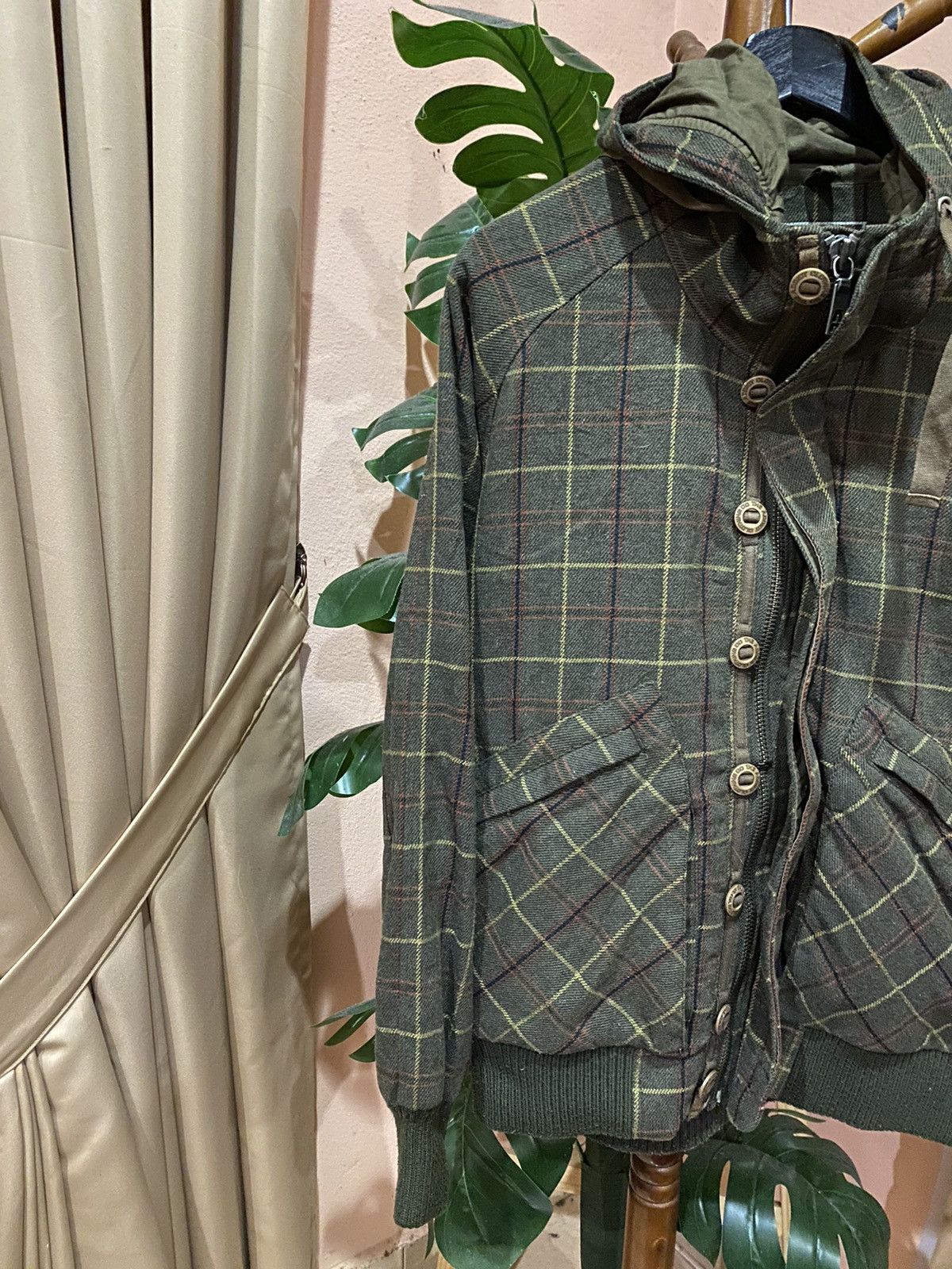 ADDICT Addict Plaid Wool-Blend Hoodie Jacket – Classic Streetwear Size US S / EU 44-46 / 1 - 5 Thumbnail