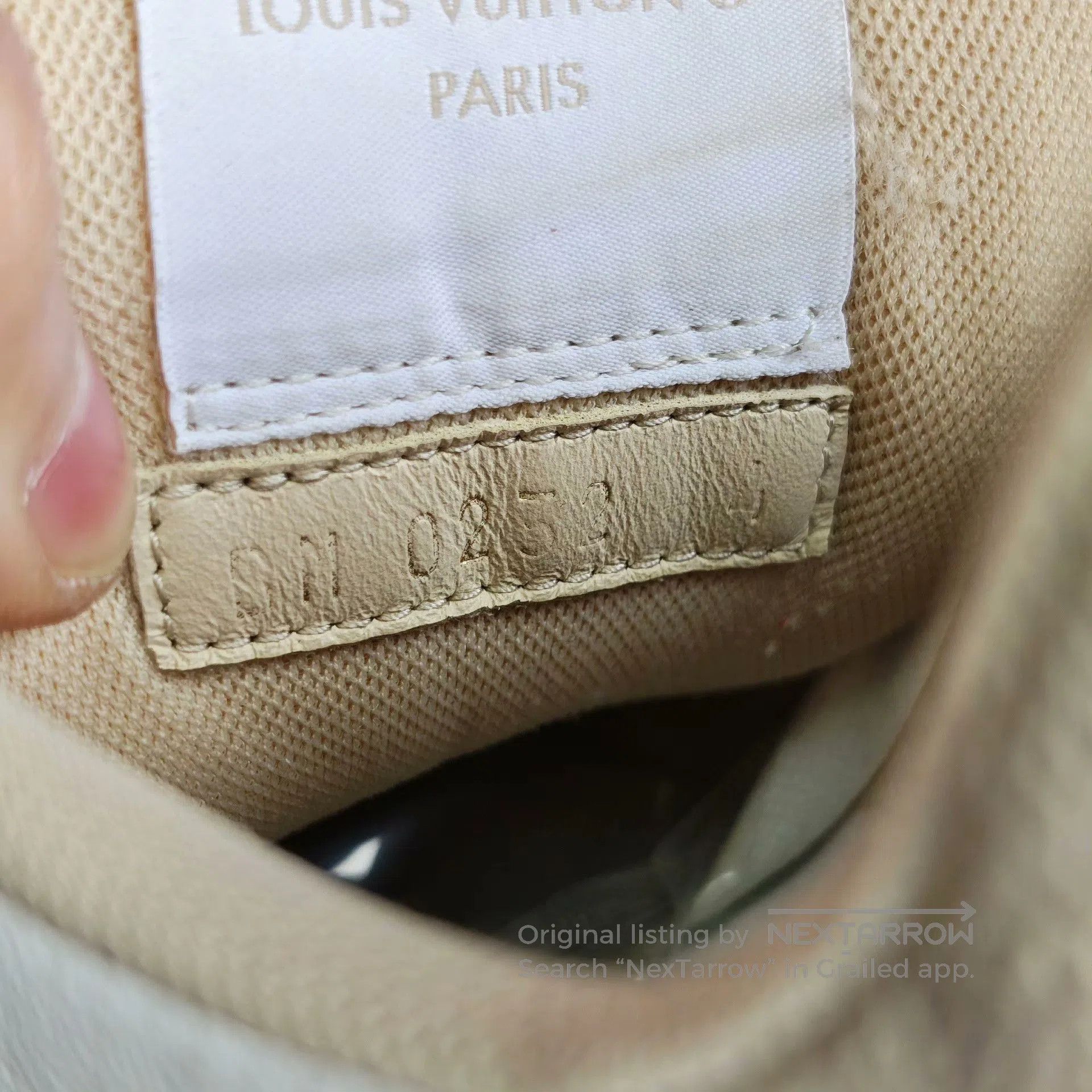 Louis Vuitton LV Trainer Khaki Velcro Size 4/38. Size US 7 / IT 37 - 6 Thumbnail