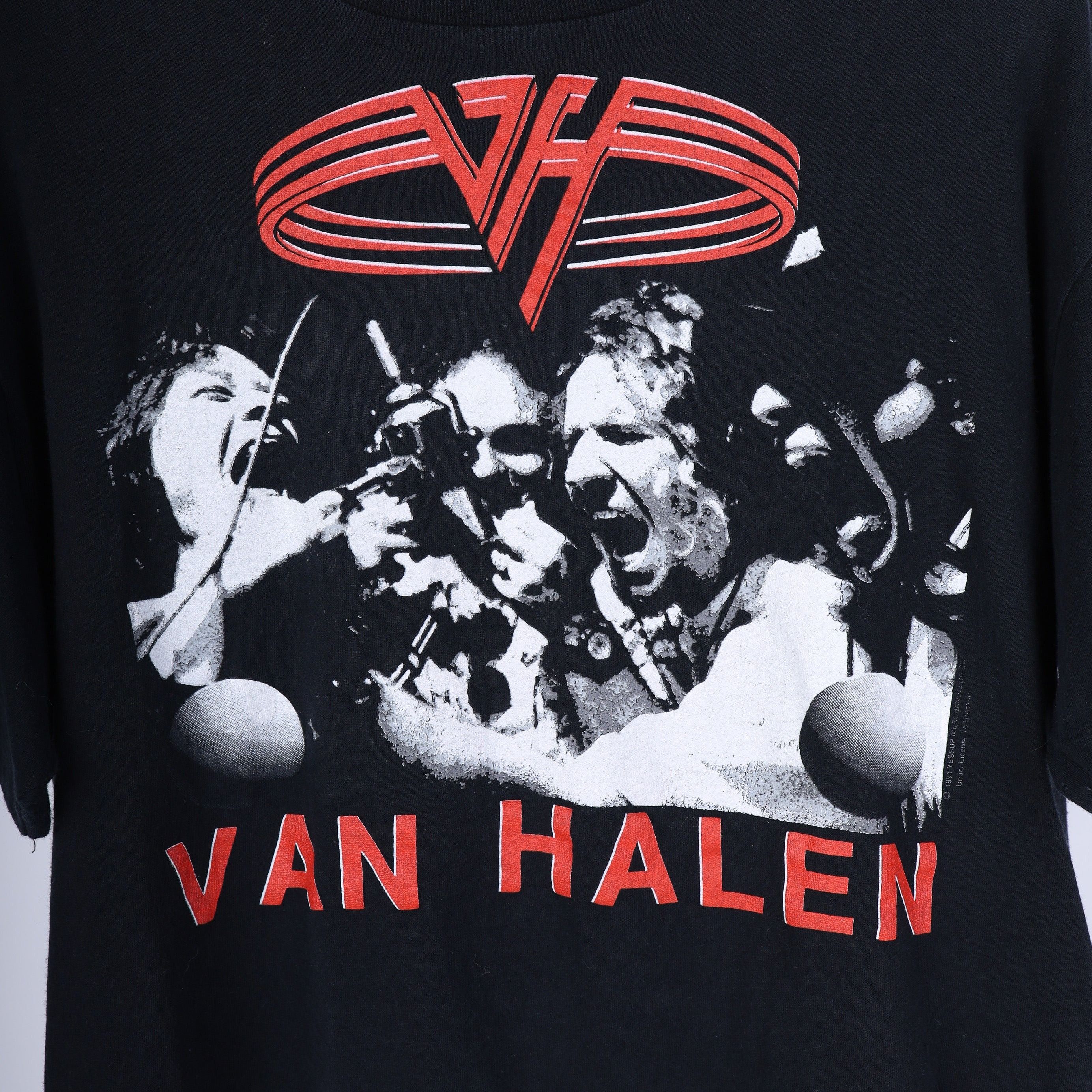 Vintage VAN HALEN FUCK N LIVE TEE Size US XL / EU 56 / 4 - 6 Thumbnail