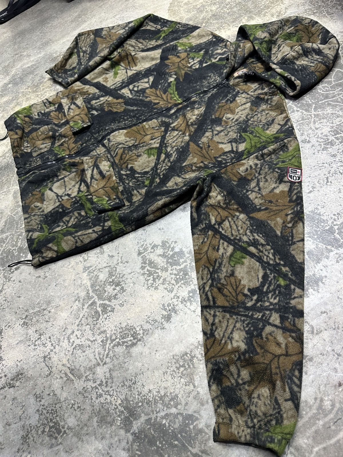 Realtree × Vintage Vintage Xon Swiss camouflage distressed hoodie Size US XL / EU 56 / 4 - 3 Thumbnail