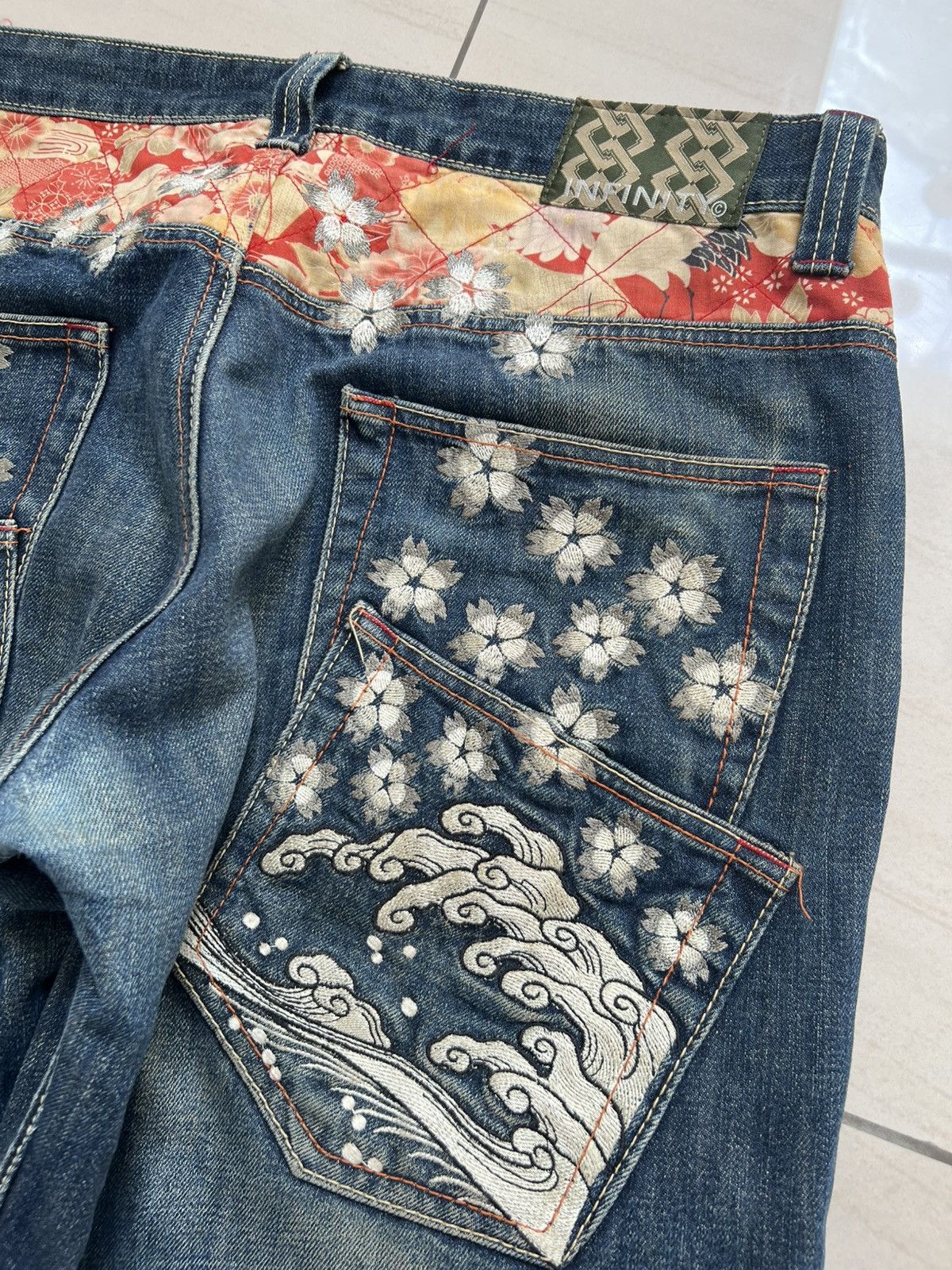 Designer × Japanese Brand Infinity Sukajan embroidery Jeans Japanese Size US 36 / EU 52 - 3 Thumbnail