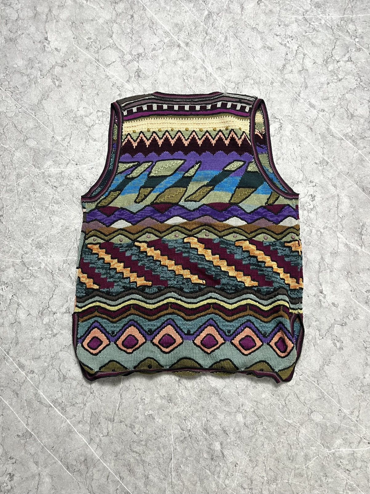 Designer × Vintage !need gone! Peruvian Connection Knit Vest Size M / US 6-8 / IT 42-44 - 5 Thumbnail