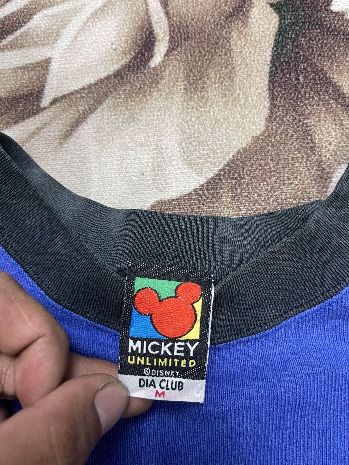 Mickey Mouse Vintage Mickey Mouse by Dia Club Tshirt Size US M / EU 48-50 / 2 - 4 Thumbnail