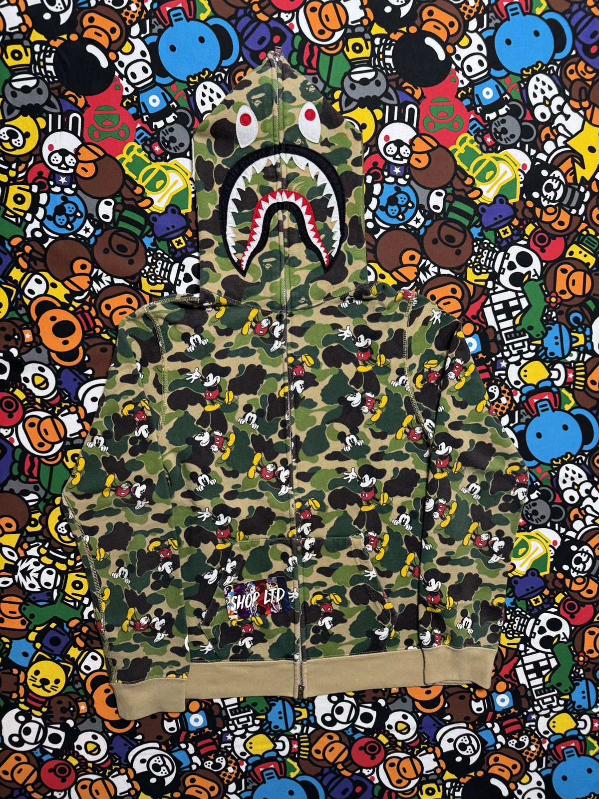 Bape A Bathing Ape X Mickey Mouse Green Camo Shark Hoodie Size S / US 4 / IT 40 - 2 Thumbnail