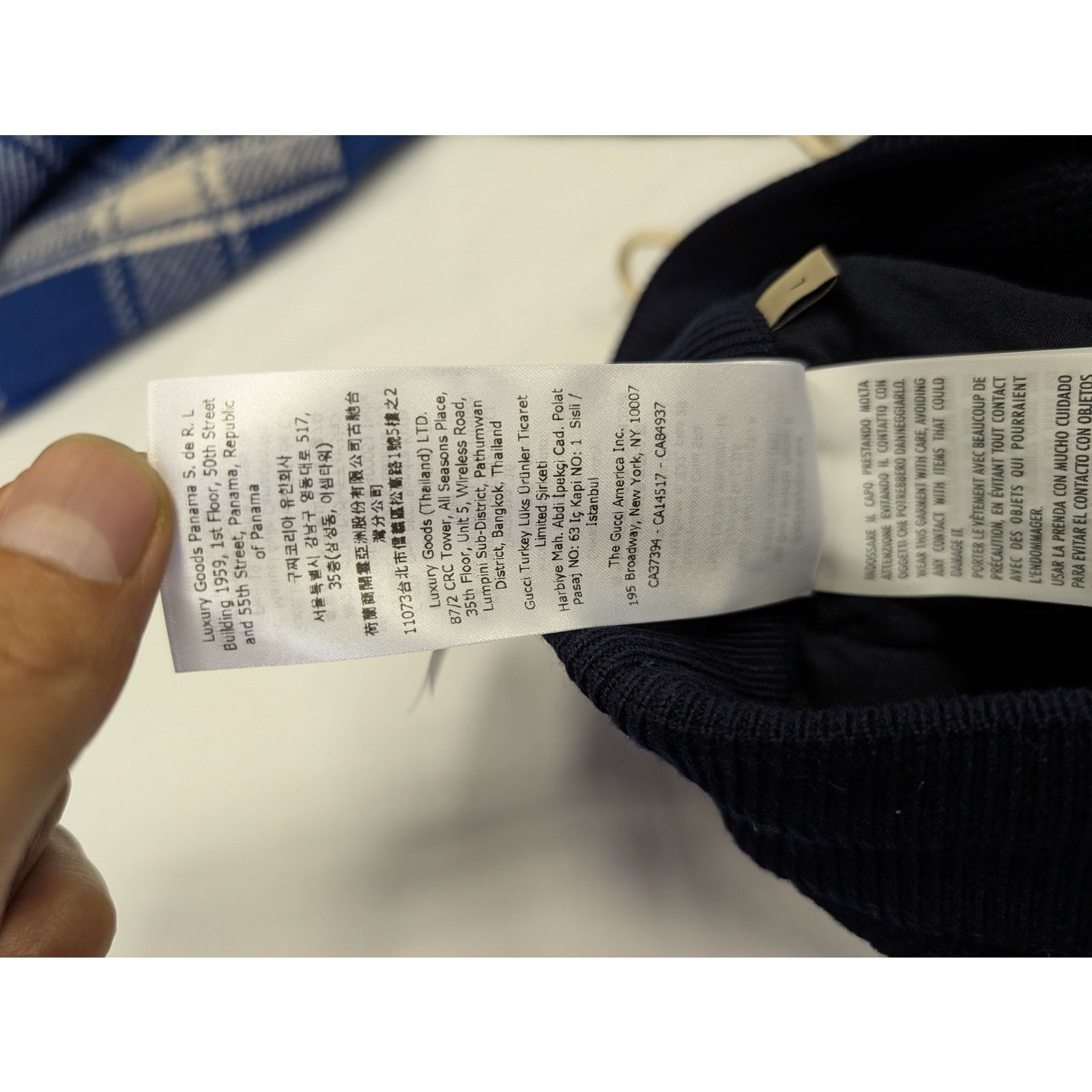 Gucci o1rshd1 GG Logo Sweatpants in Navy Size US 34 / EU 50 - 16 Thumbnail