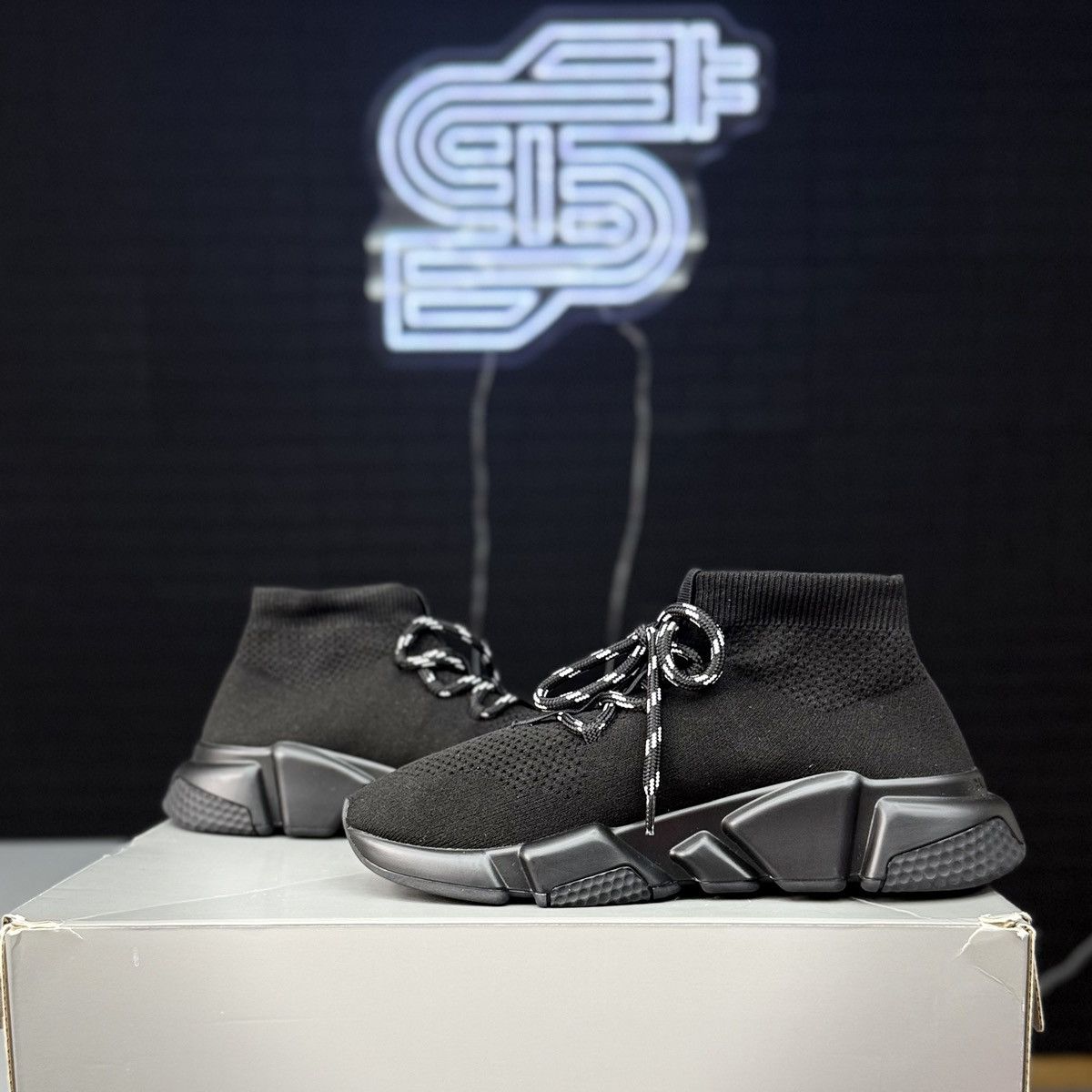 Balenciaga Balenciaga Speed Trainer Graffiti Sole Size US 7 / IT 37 - 3 Thumbnail