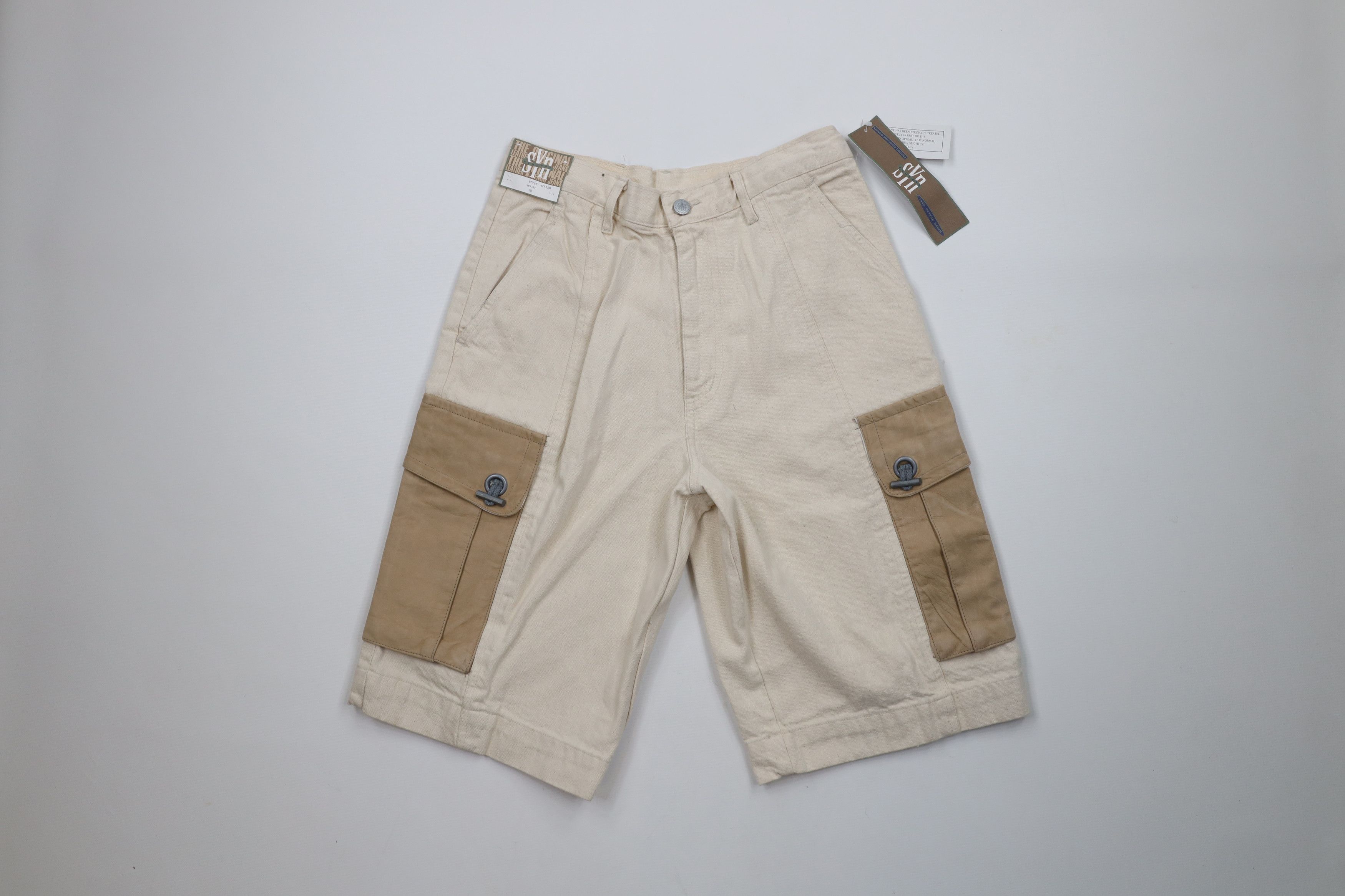 Vintage Deadstock Vintage 90s Streetwear Big Pocket Cargo Shorts Size US 30 / EU 46 - 1 Thumbnail