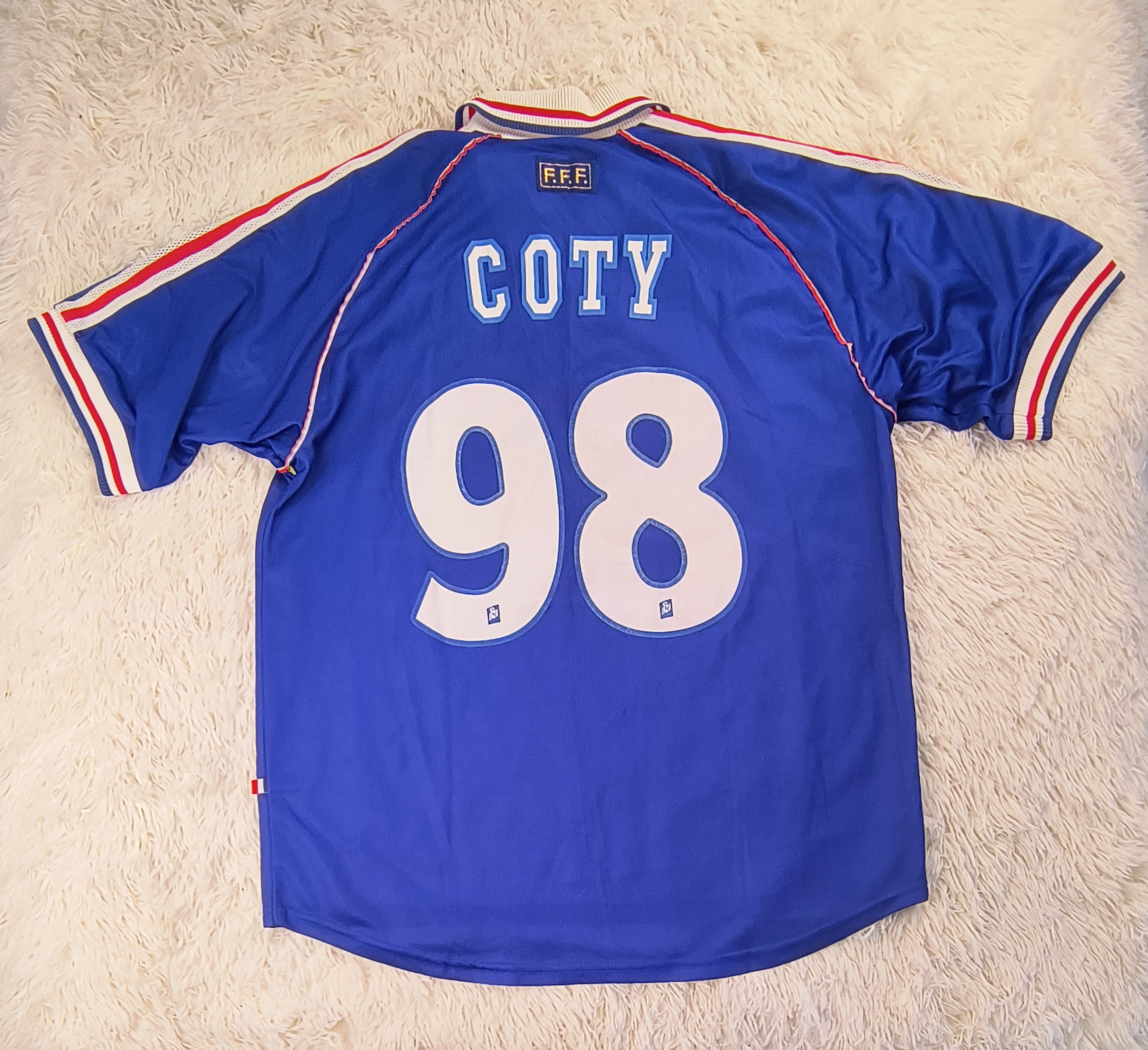 Adidas Vintage Adidas France champions of the year 1998 home jersey Size US L / EU 52-54 / 3 - 7 Thumbnail