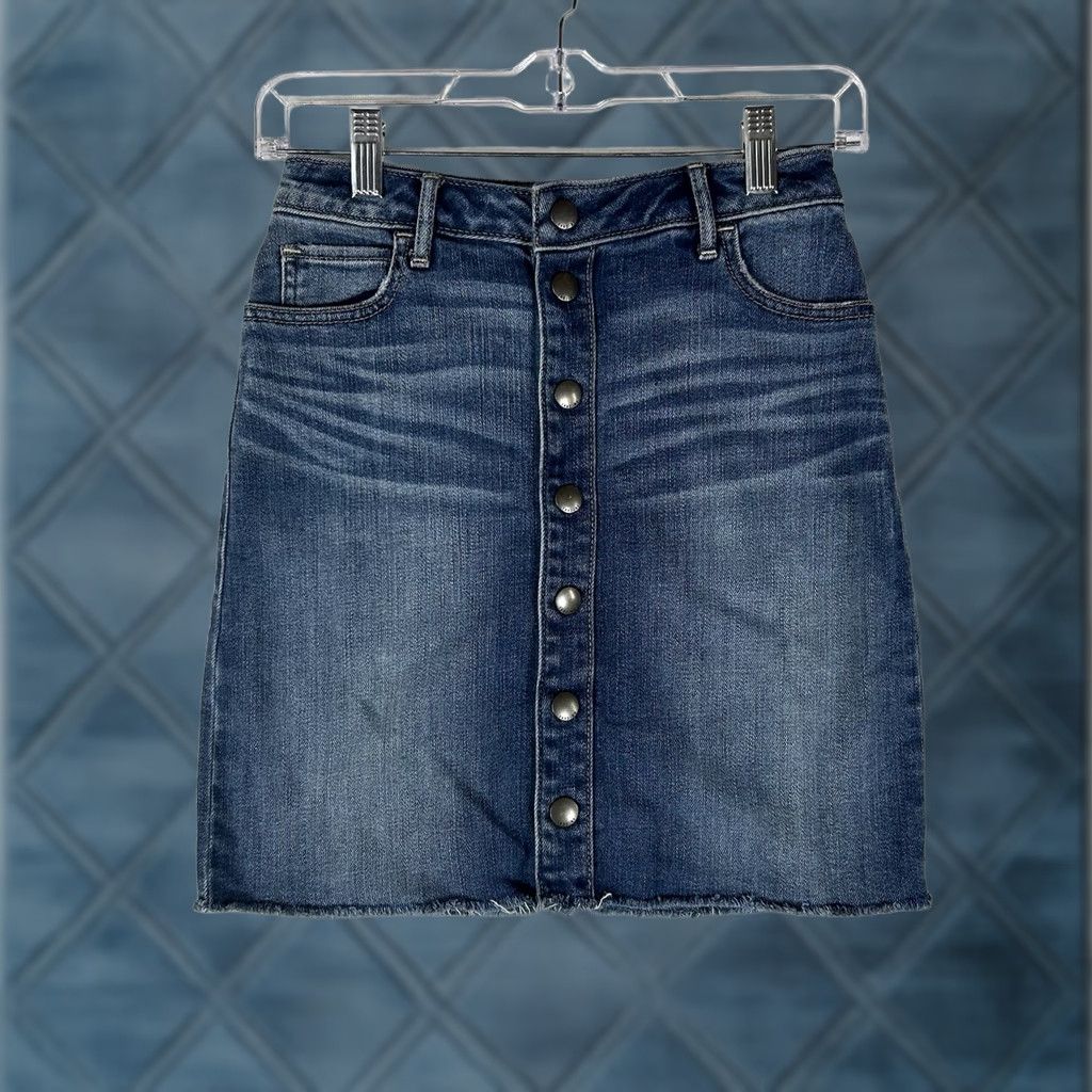 Abercrombie & Fitch Abercrombie & Fitch Denim Skirt Womens 24 Blue Faded Snap Button A-line Short Size 42" / US 20 - 1 Thumbnail