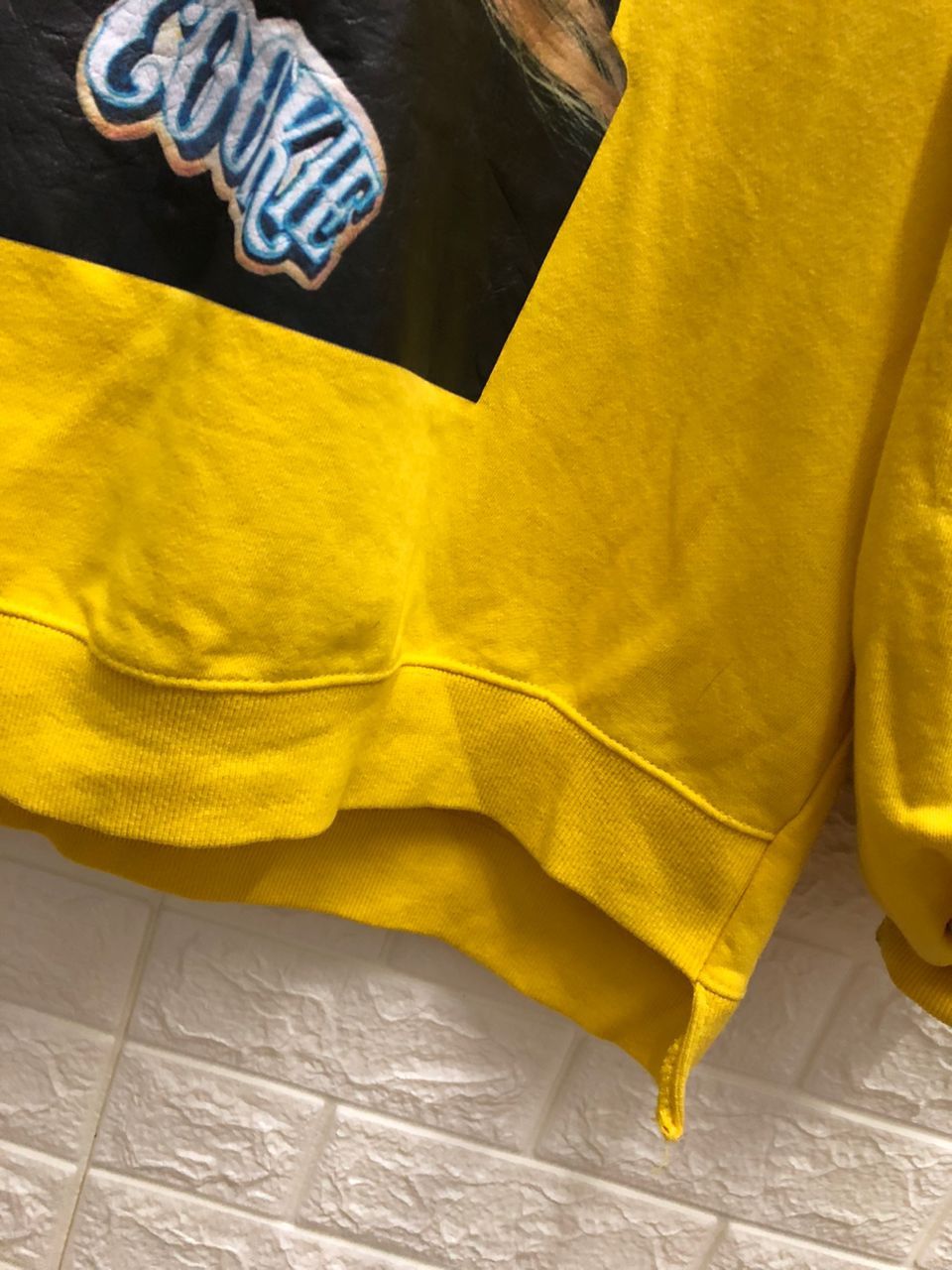 Vintage vintage Streetwear CHOCO CARAMEL TEE yellow Size US L / EU 52-54 / 3 - 11 Thumbnail