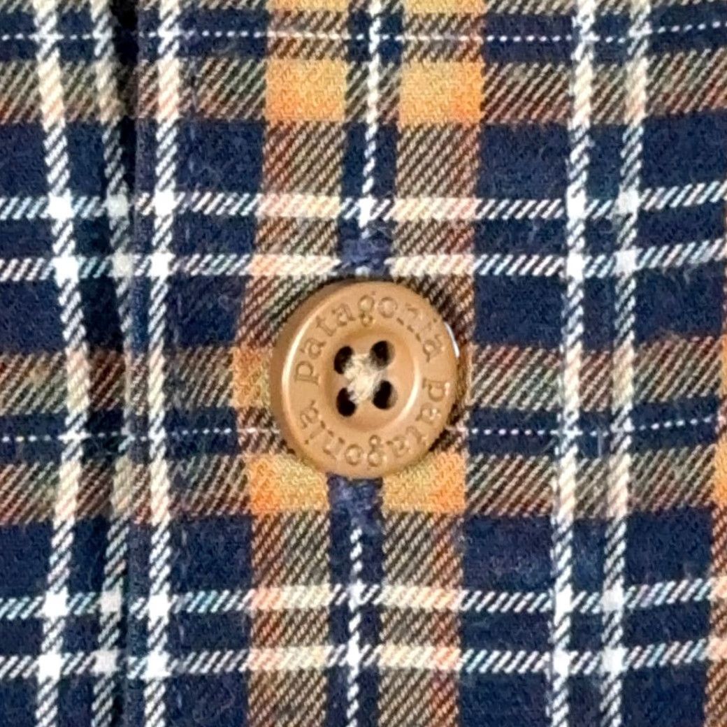 Patagonia Patagonia Shirt Adult MEDIUM Brown Blue Plaid Flannel Organic Cotton Outdoor Size US M / EU 48-50 / 2 - 5 Thumbnail