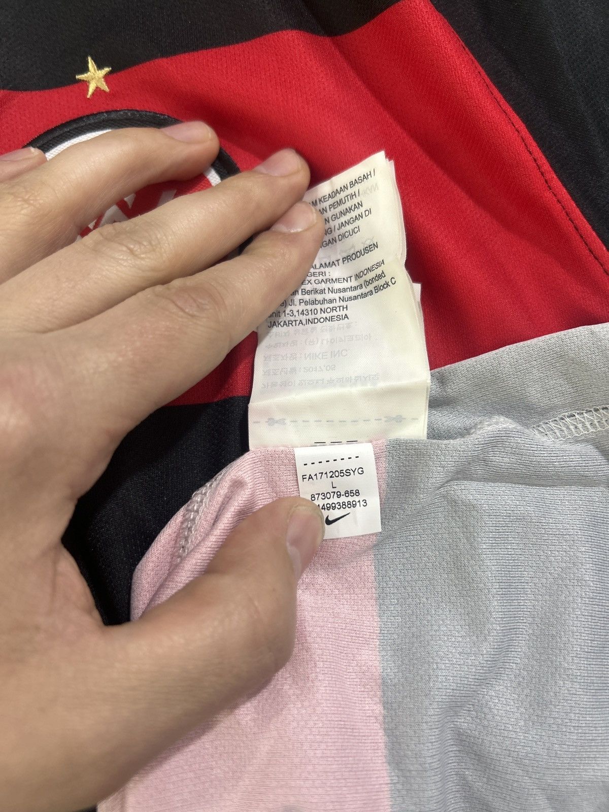 Nike Western Sydney Wanderers Signed Jersey Size US XL / EU 56 / 4 - 6 Thumbnail