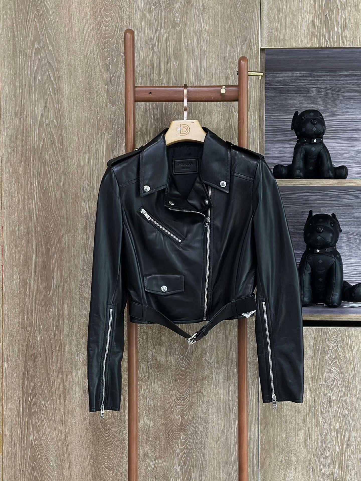 Prada Prada Black Lapel Sheepskin Leather Coat Size S / US 4 / IT 40 - 1 Thumbnail