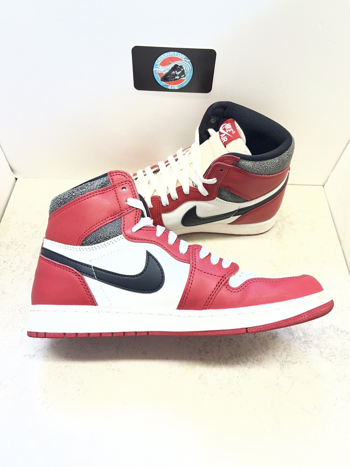 Jordan Brand Nike Air Jordan 1 Retro High OG Chicago Lost & Found Size 9 Size US 9 / EU 42 - 2 Thumbnail