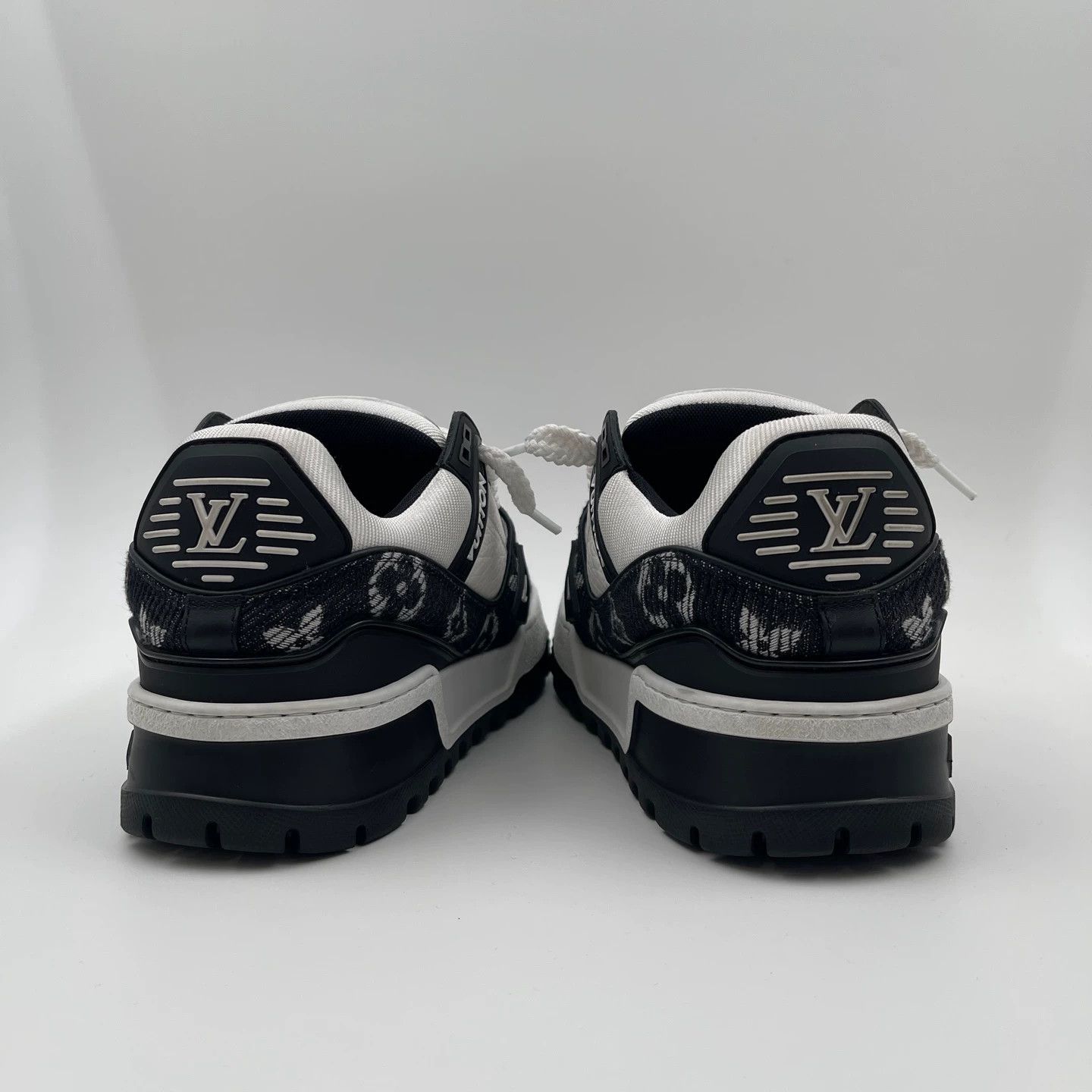 Louis Vuitton LV Denim Black & White Pantoufle 37 Size US 6.5 / IT 36.5 - 3 Thumbnail