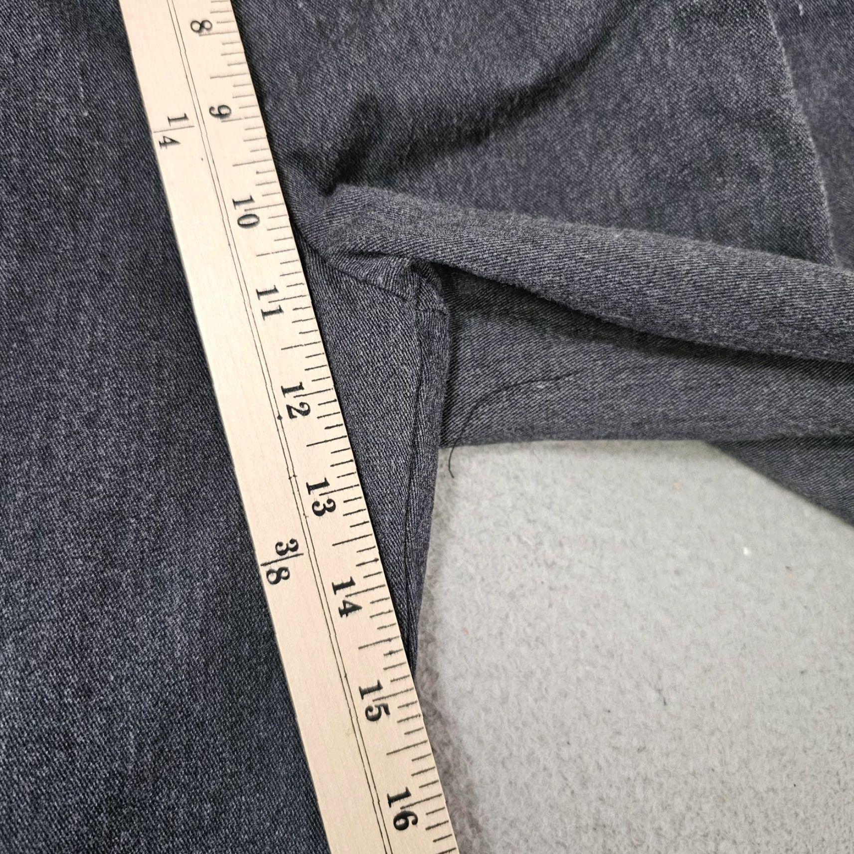 Dockers Dockers Pants Mens 38x30 Gray Sueded Heather Pleated Relaxed Fit Size US 38 / EU 54 - 5 Thumbnail