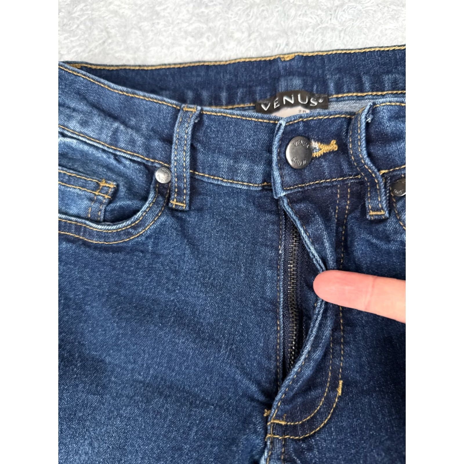 Venus Venus Womens Jeans Skinny Taper Cotton Blend Mid Rise 25x29 Blue Denim Embroidered 90s Casual Fit Size 26" / US 2 / IT 38 - 5 Thumbnail