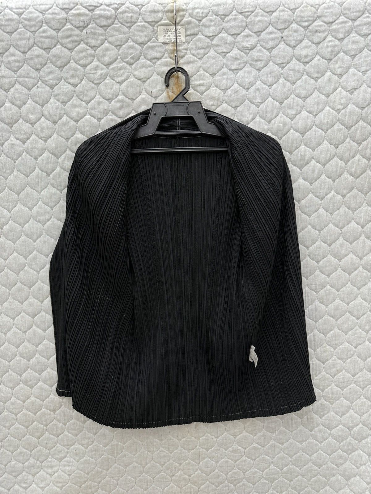 Pleats Please Issey Miyake 🔥🔥🔥ARCHIVE PLEATS PLEASE SHAWL COLAR CARDIGAN Size M / US 6-8 / IT 42-44 - 13 Thumbnail