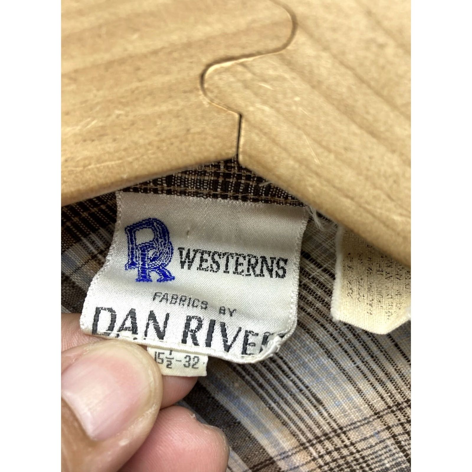 Vintage VINTAGE Dan Rivers Pearl Snap Shirt Men Medium 15.5/32 Brown Plaid Long Sleeve Shirt Mens VTG Size US M / EU 48-50 / 2 - 6 Thumbnail