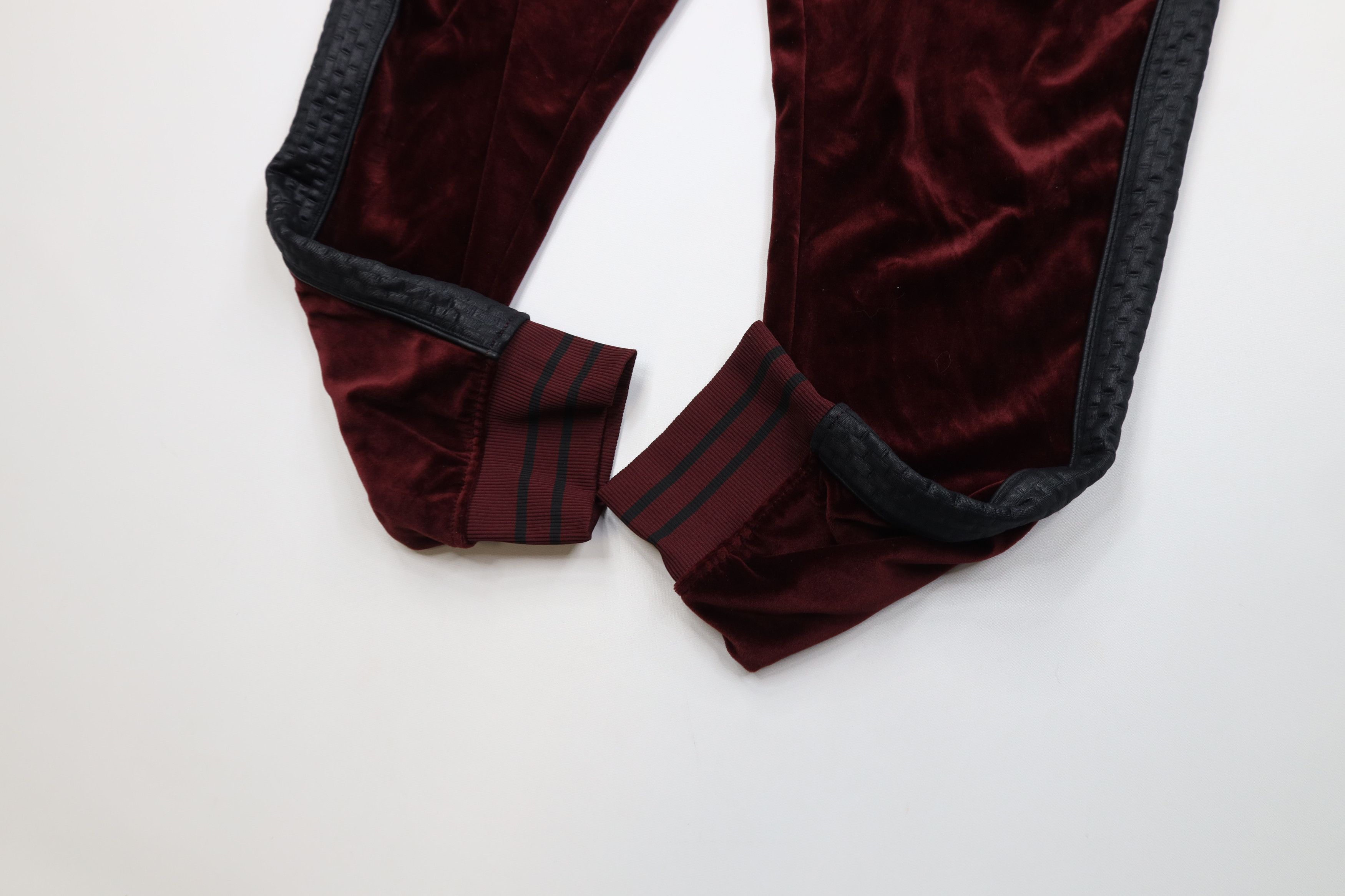 Vintage Y2K Streetwear Block Velour Cuffed Sweatpants Joggers Red Size US 34 / EU 50 - 5 Thumbnail