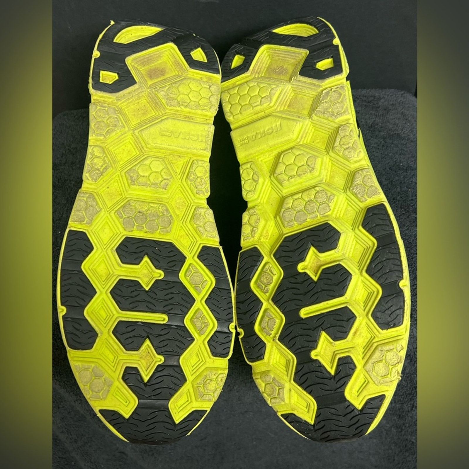 Hoka Hoka Clifton 2 Men’s 13 Grey Acid Yellow Running Shoes EUC Size US 13 / EU 46 - 8 Thumbnail