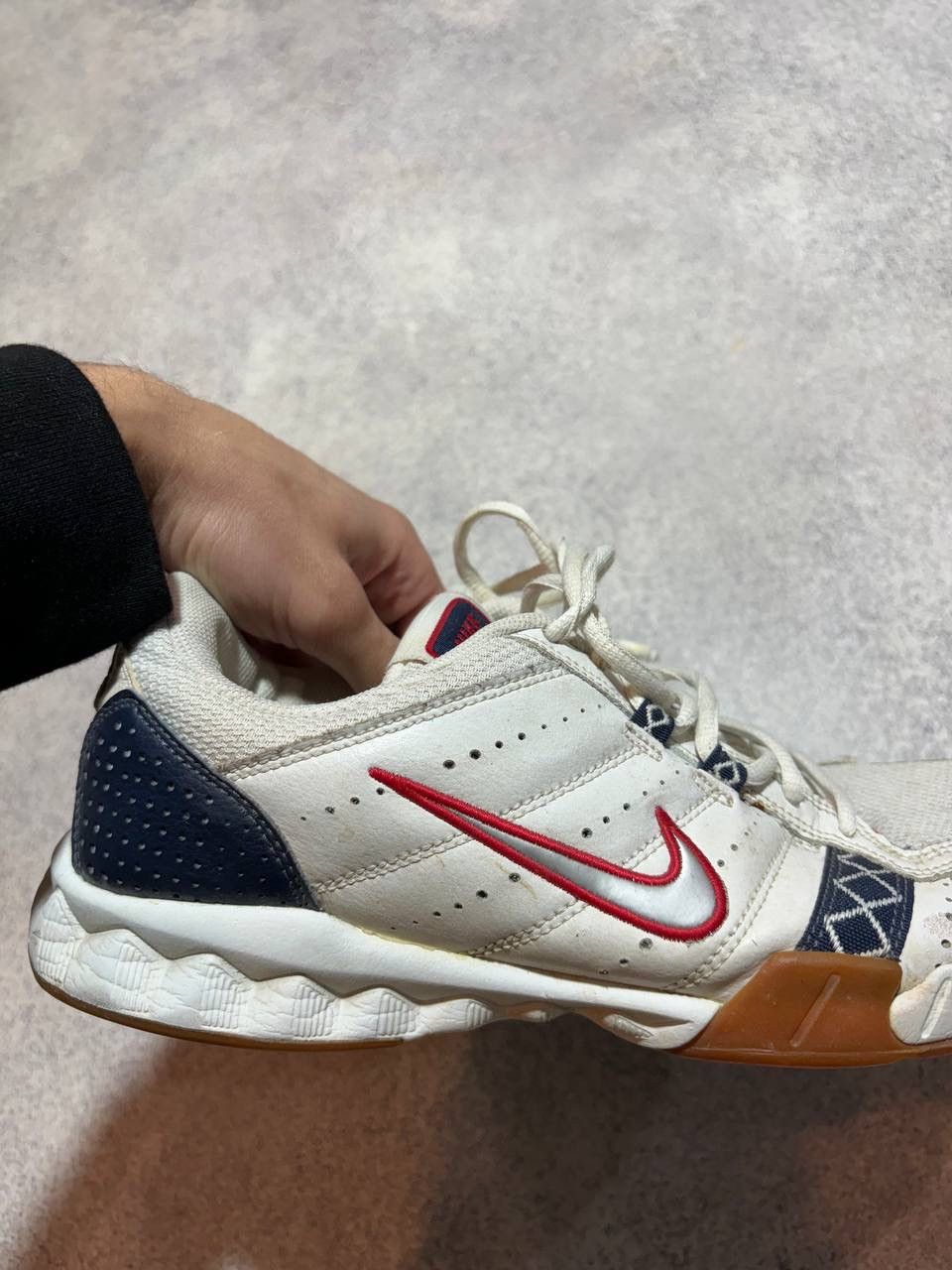 Nike × Vintage NIKE VINTAGE COURT SHUTTLE Shoes 313590-102 Size US 8.5 / EU 41-42 - 5 Thumbnail