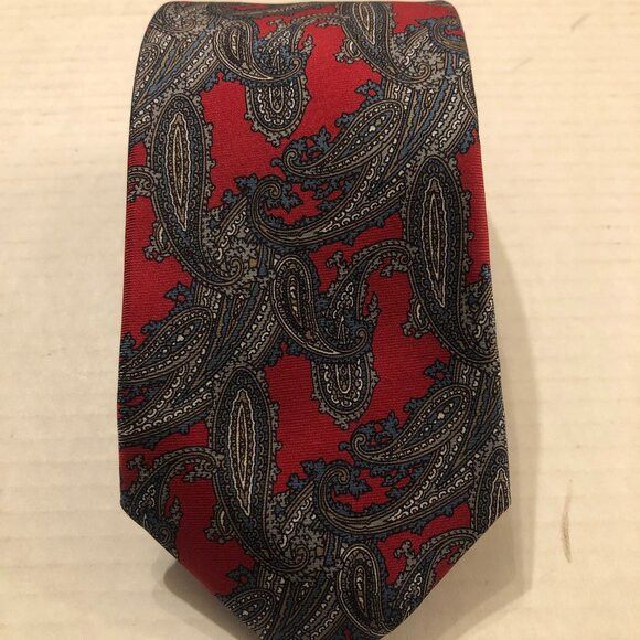 Christian Dior Monsieur Christian Dior men's new red silk tie 3 1/4" X 55" Size ONE SIZE - 1 Thumbnail
