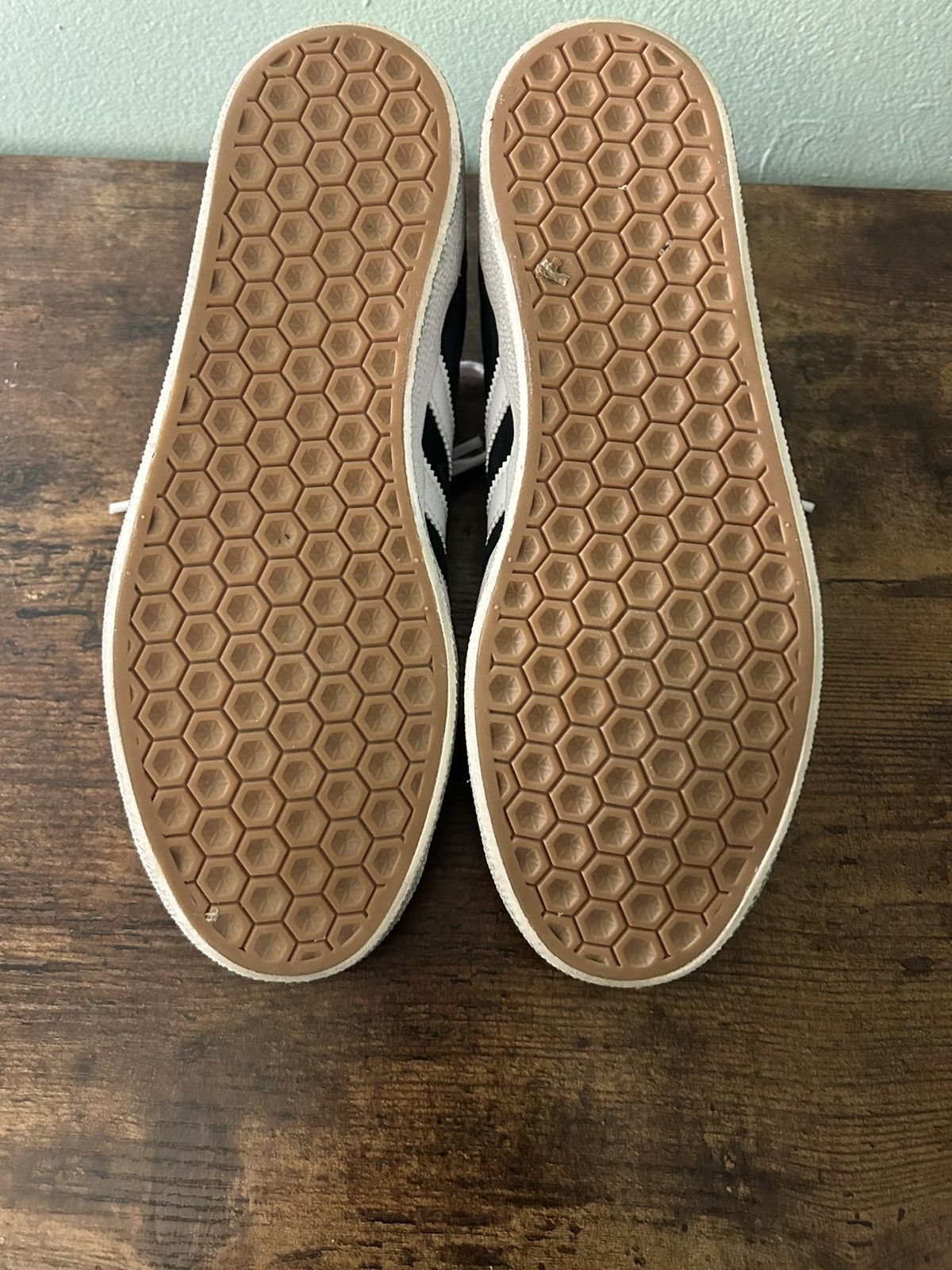 Adidas Adidas Gazelle Size US 8.5 / EU 41-42 - 5 Thumbnail