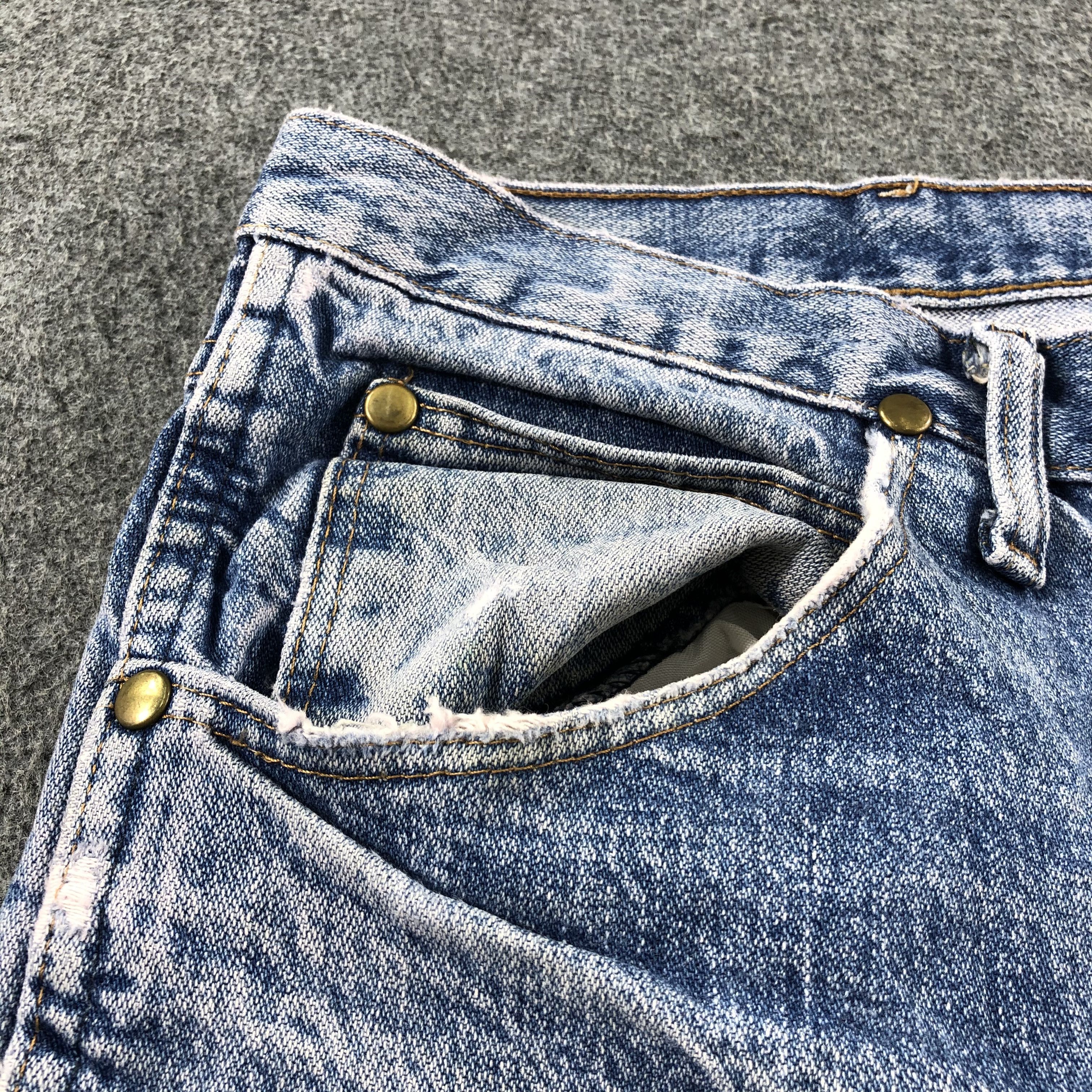Vintage Vintage Blue Wash Wrangler Jeans-J2313 Size US 39 - 10 Thumbnail