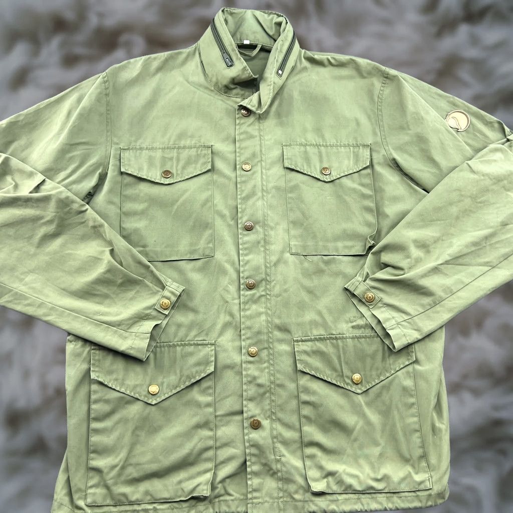 Vintage VINTAGE Fjallraven Raven Jacket Size 54 Green Hooded G-1000 Pockets Mens Size US L / EU 52-54 / 3 - 1 Thumbnail