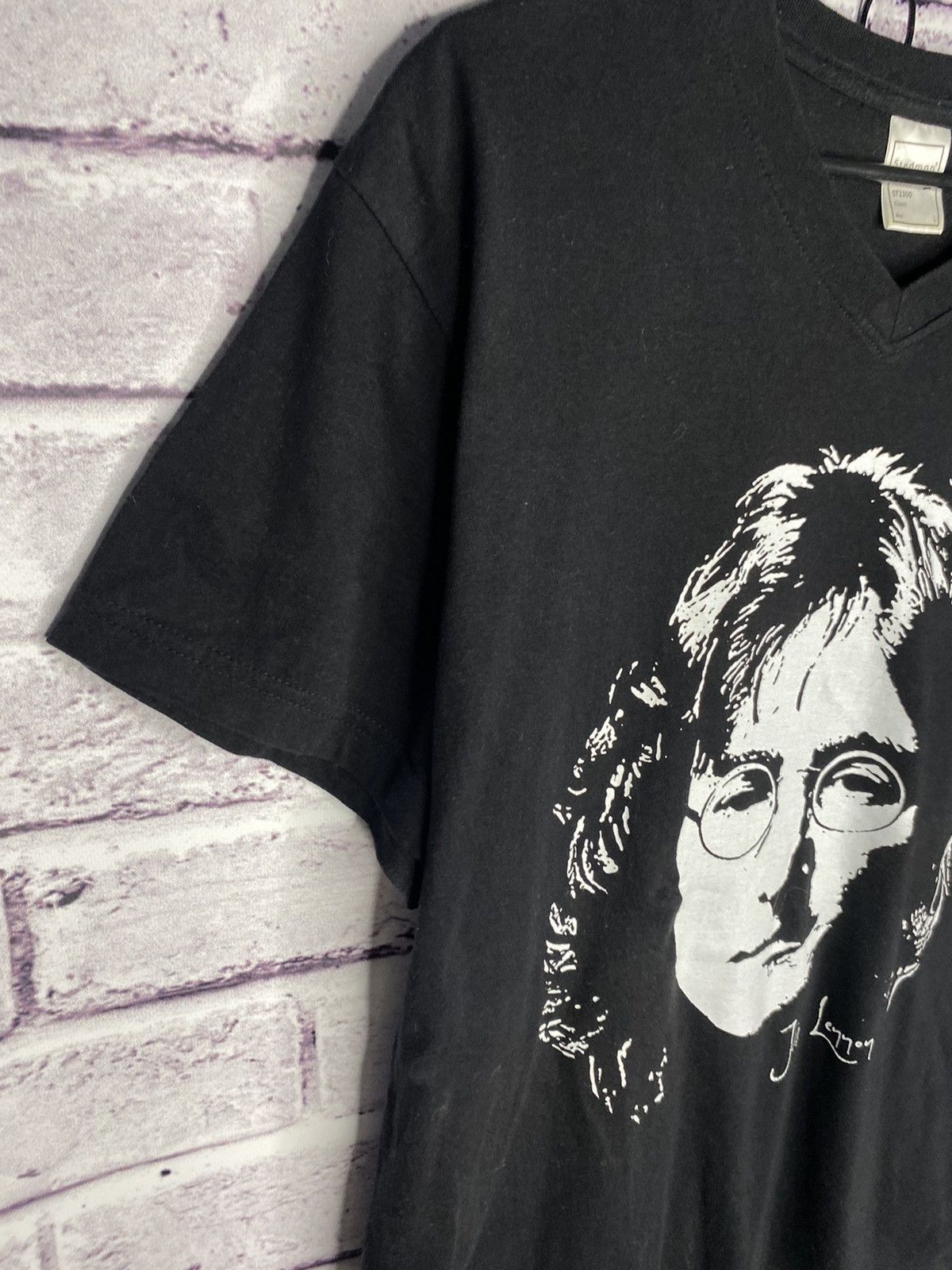 Vintage Mens T-Shirt Vintage John Lennon Overprint logo Tee Size US L / EU 52-54 / 3 - 2 Thumbnail