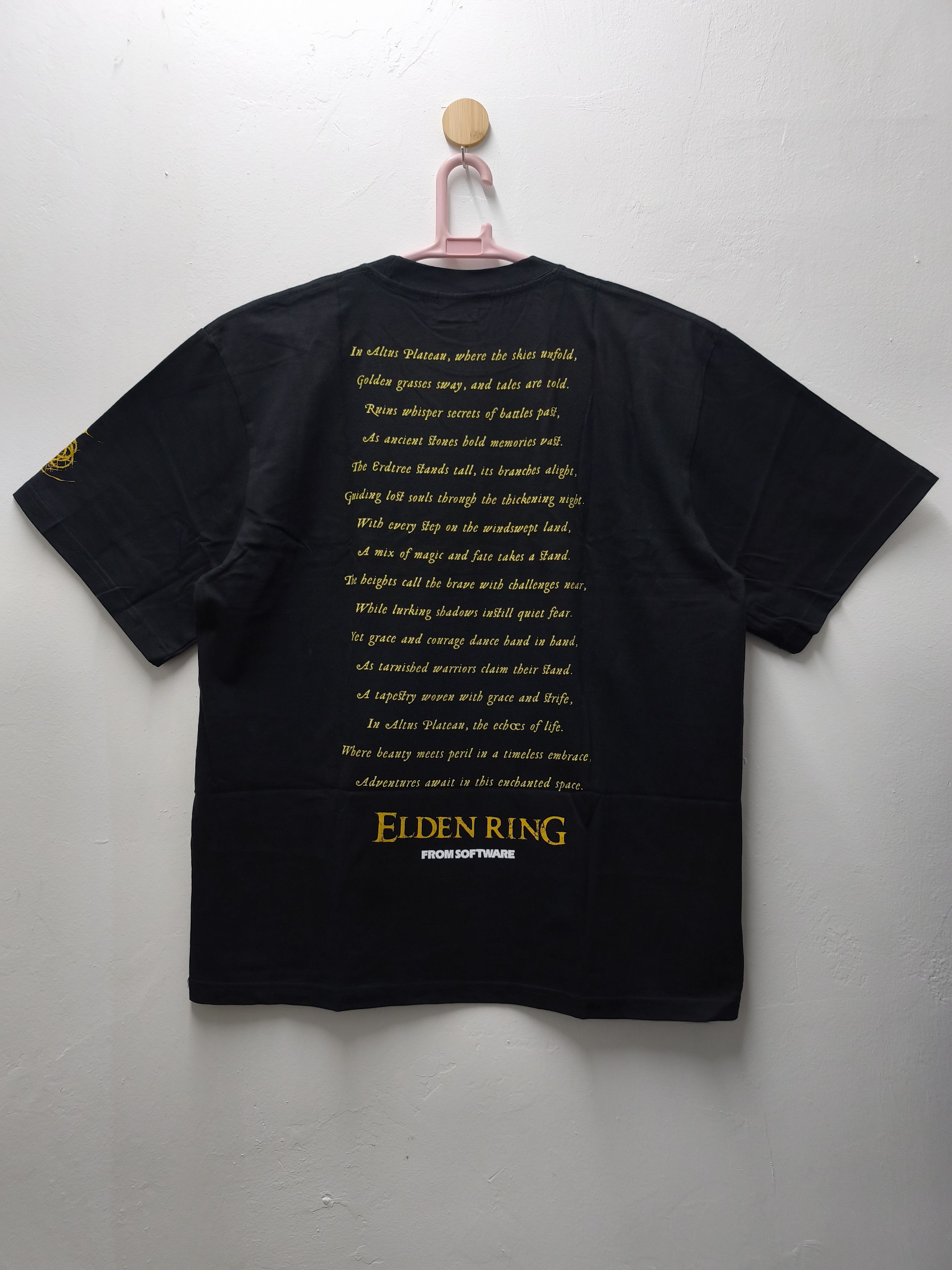 Playstation Elden Ring Altus Plateau T-shirt Size US XL / EU 56 / 4 - 10 Thumbnail