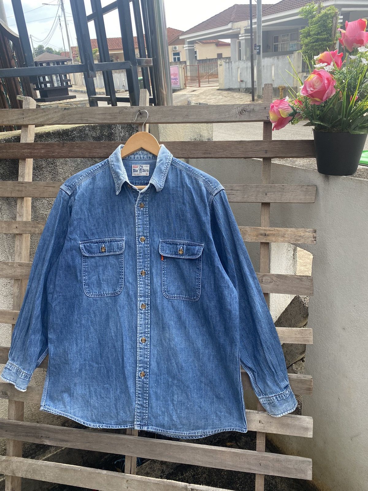 Levi's Vintage Levi's Orange Tab Denim Shirt - size 25” x 28.5” Size US M / EU 48-50 / 2 - 4 Thumbnail