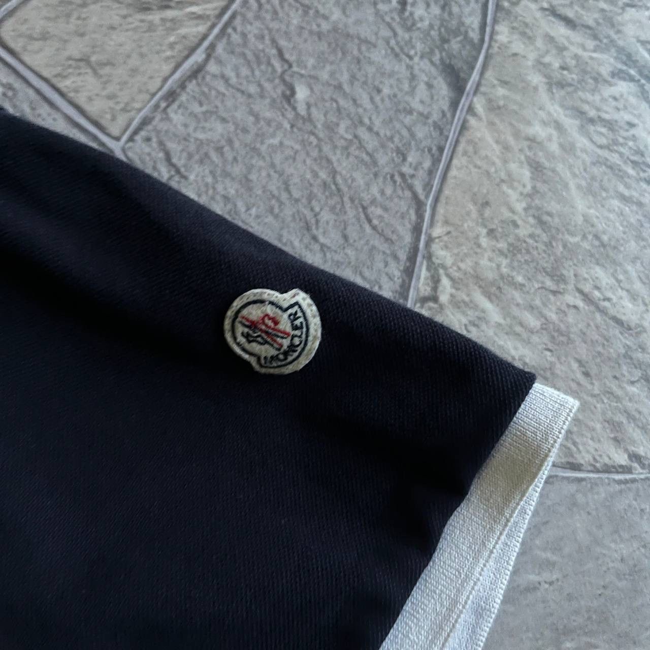 Moncler Moncler Polo T-Shirt Size US XL / EU 56 / 4 - 5 Thumbnail
